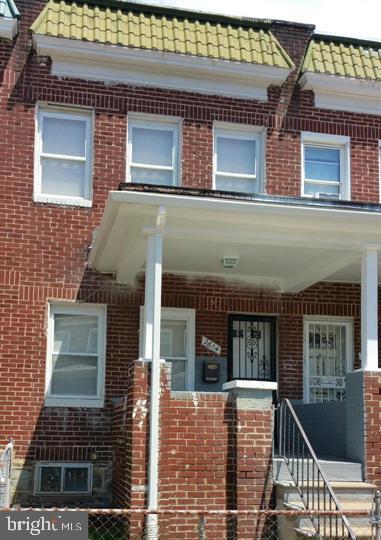 EVERGREEN LAWN - Residential