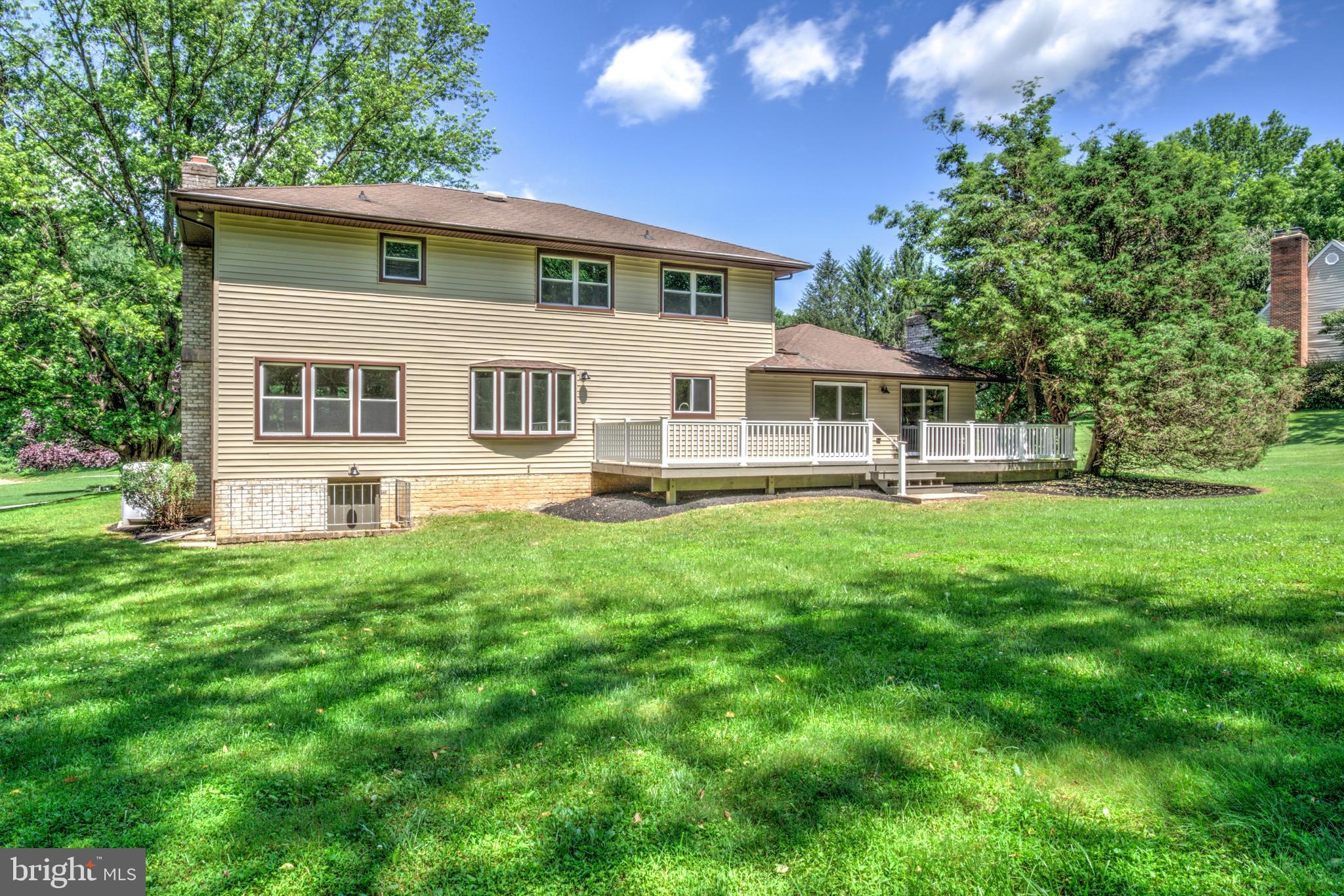 3417 AVIS COURT