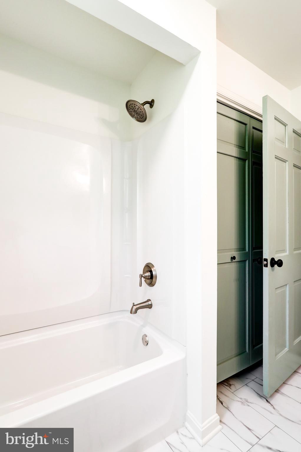 PEACH MILL ESTATES - Residential