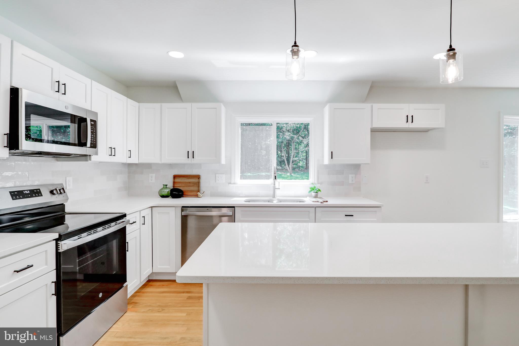 PEACH MILL ESTATES - Residential