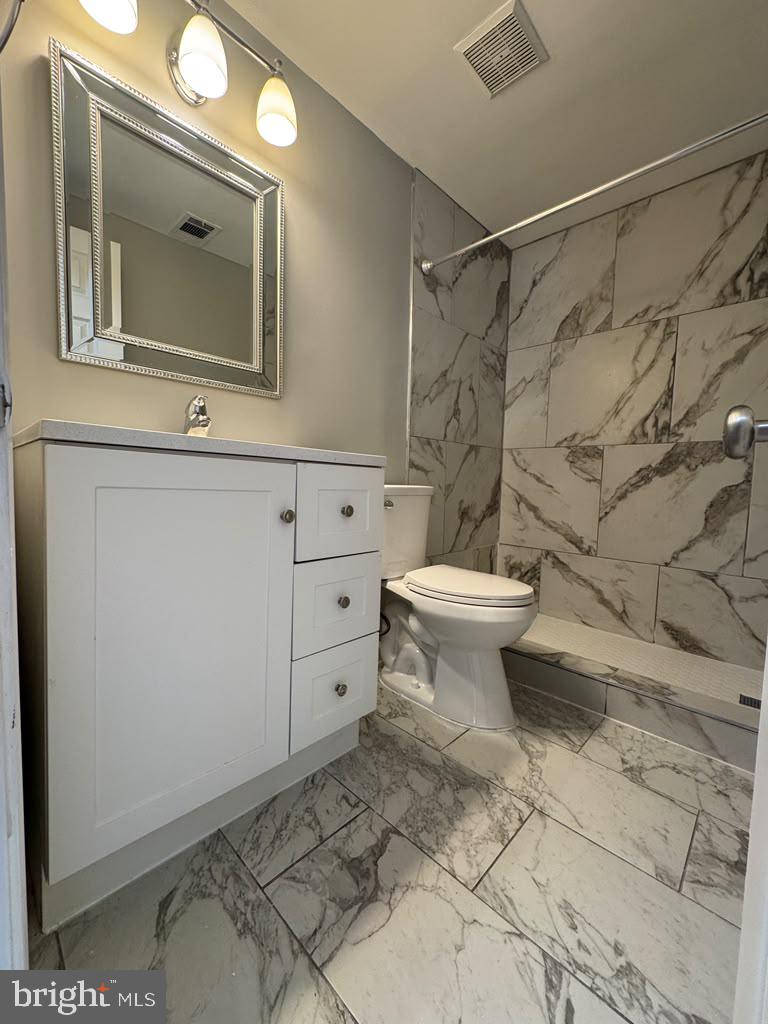 8 PINE RIDGE COURT 11-4