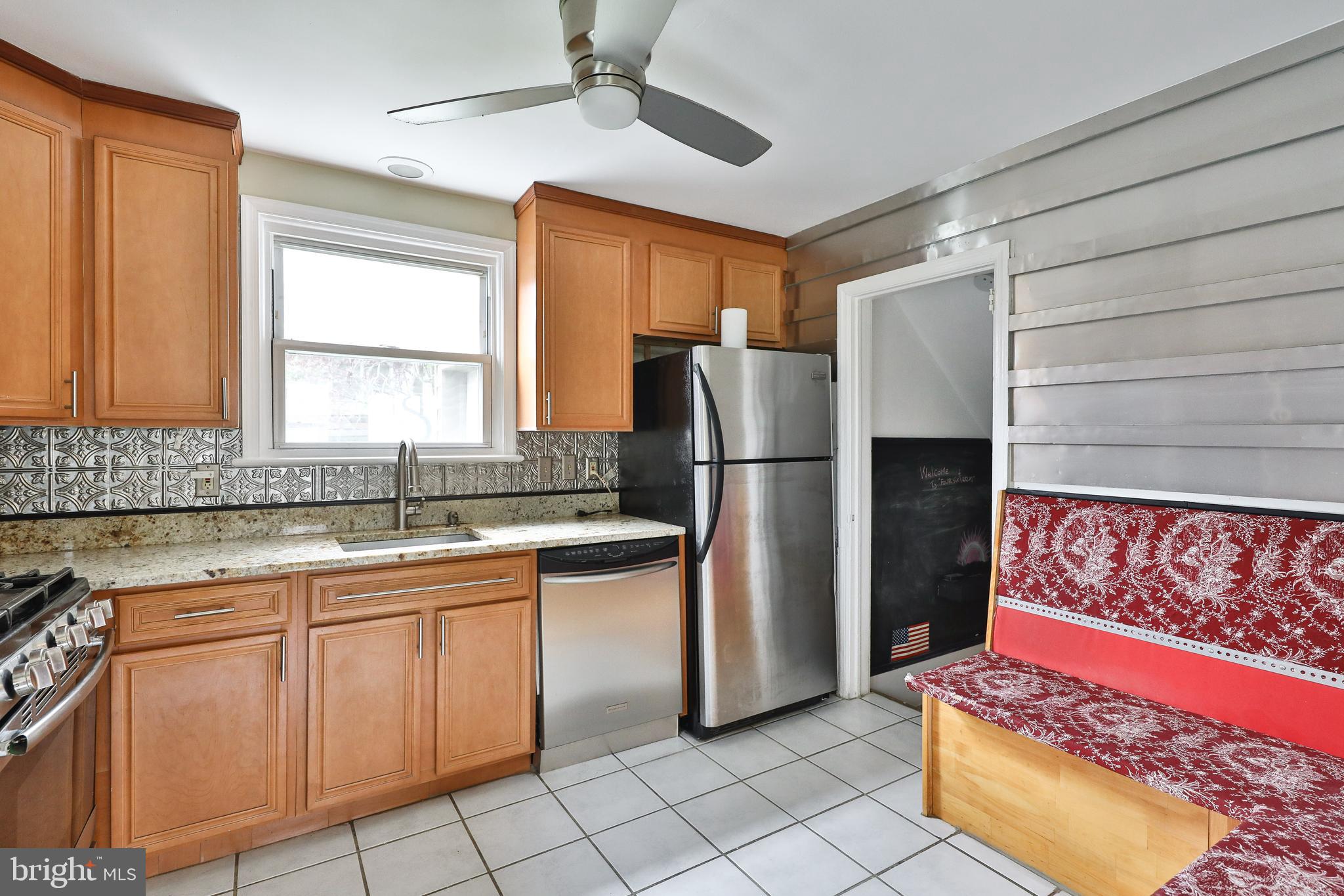 BEVERLY HILLS - Residential