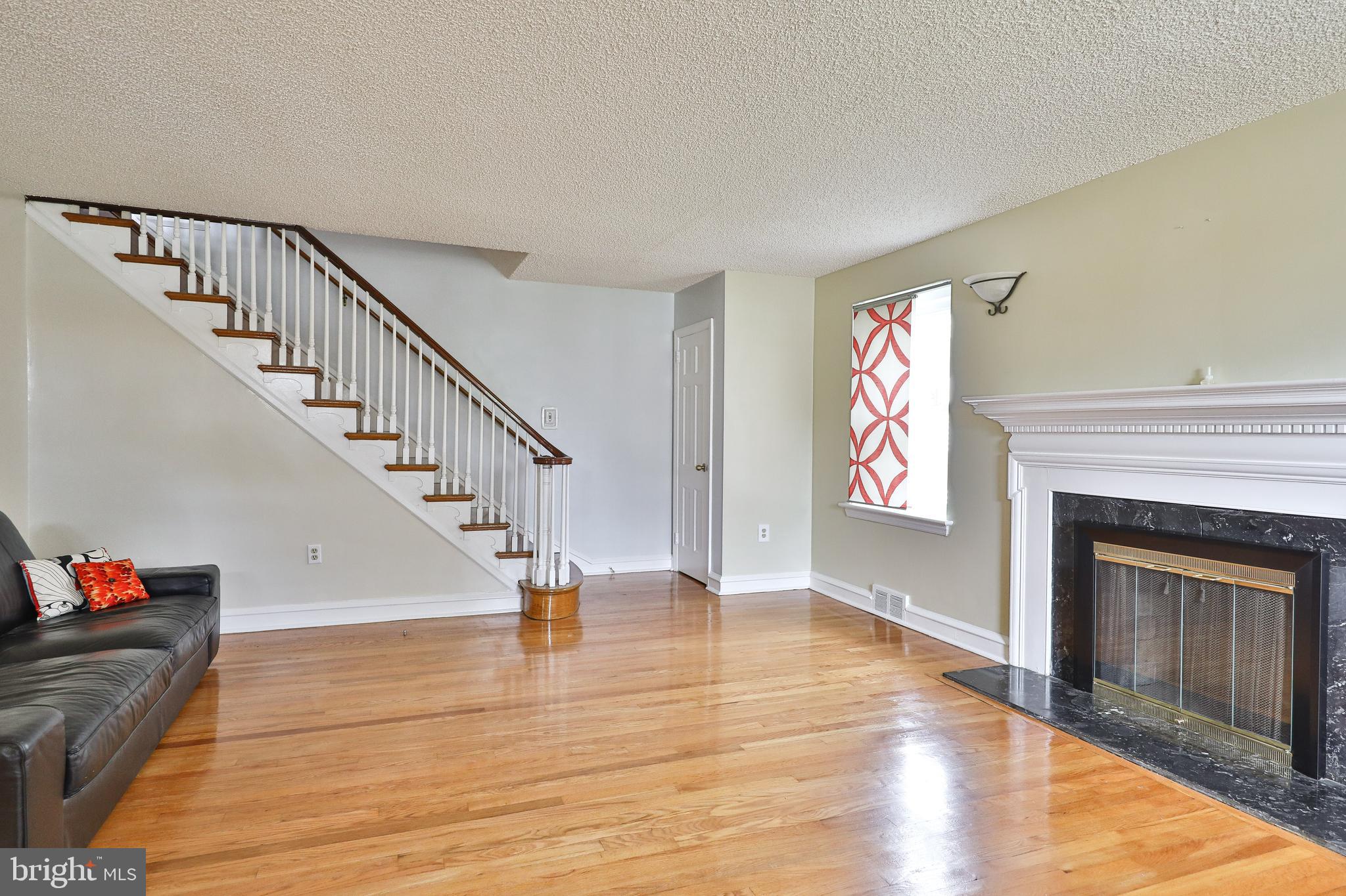 BEVERLY HILLS - Residential