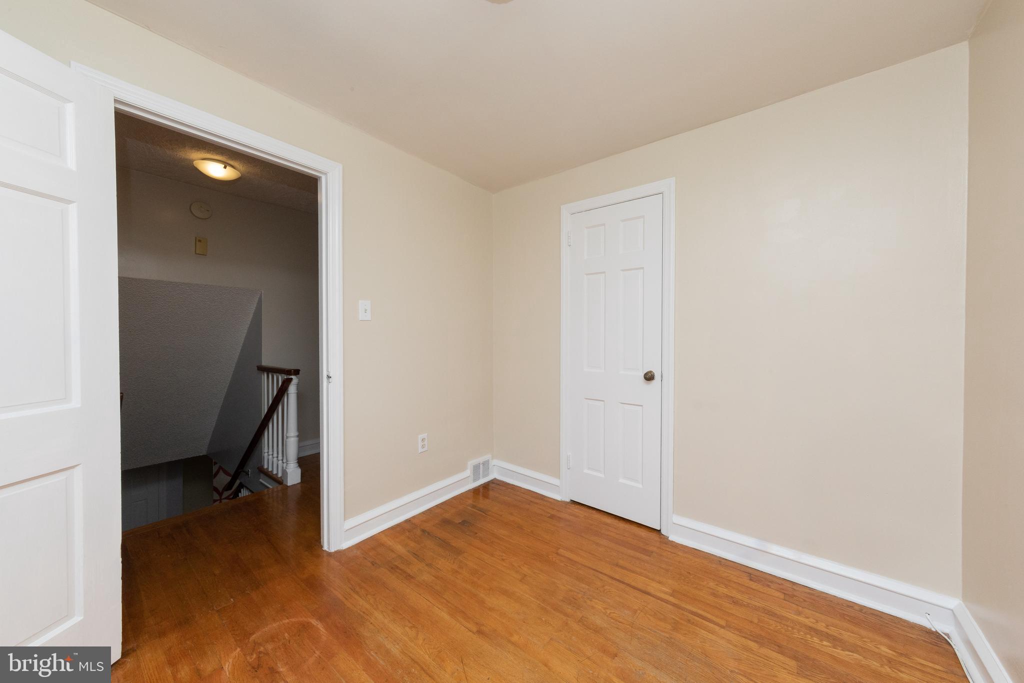 BEVERLY HILLS - Residential