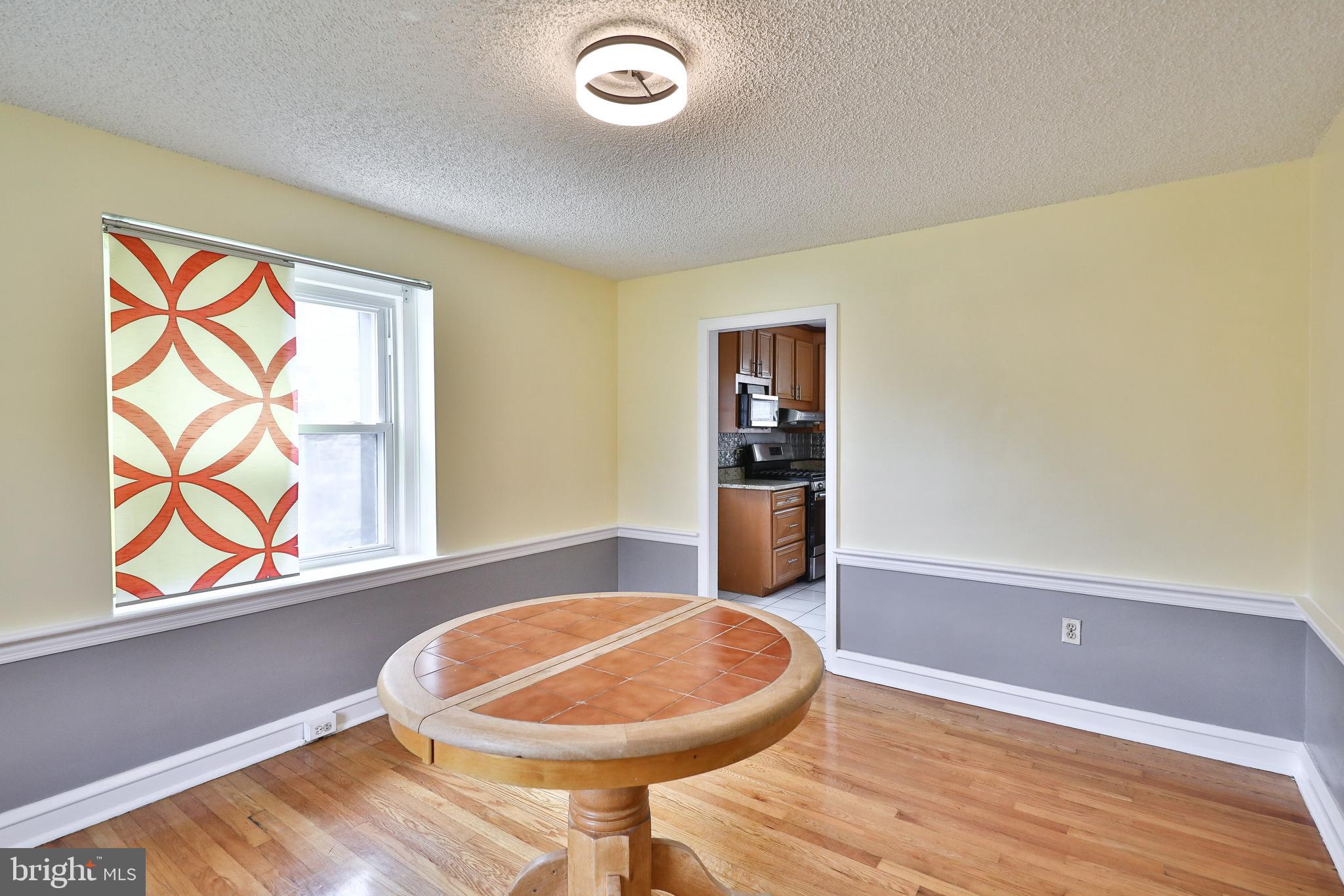 BEVERLY HILLS - Residential