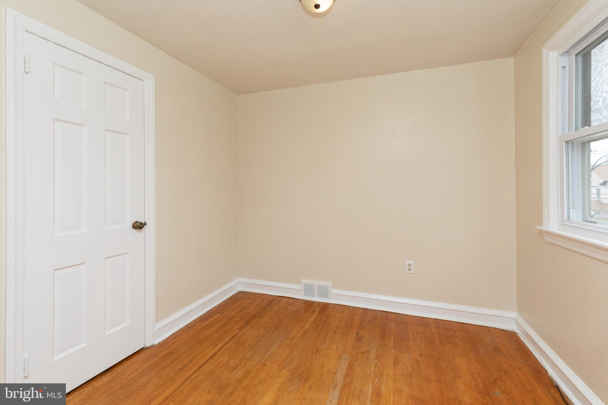 BEVERLY HILLS - Residential