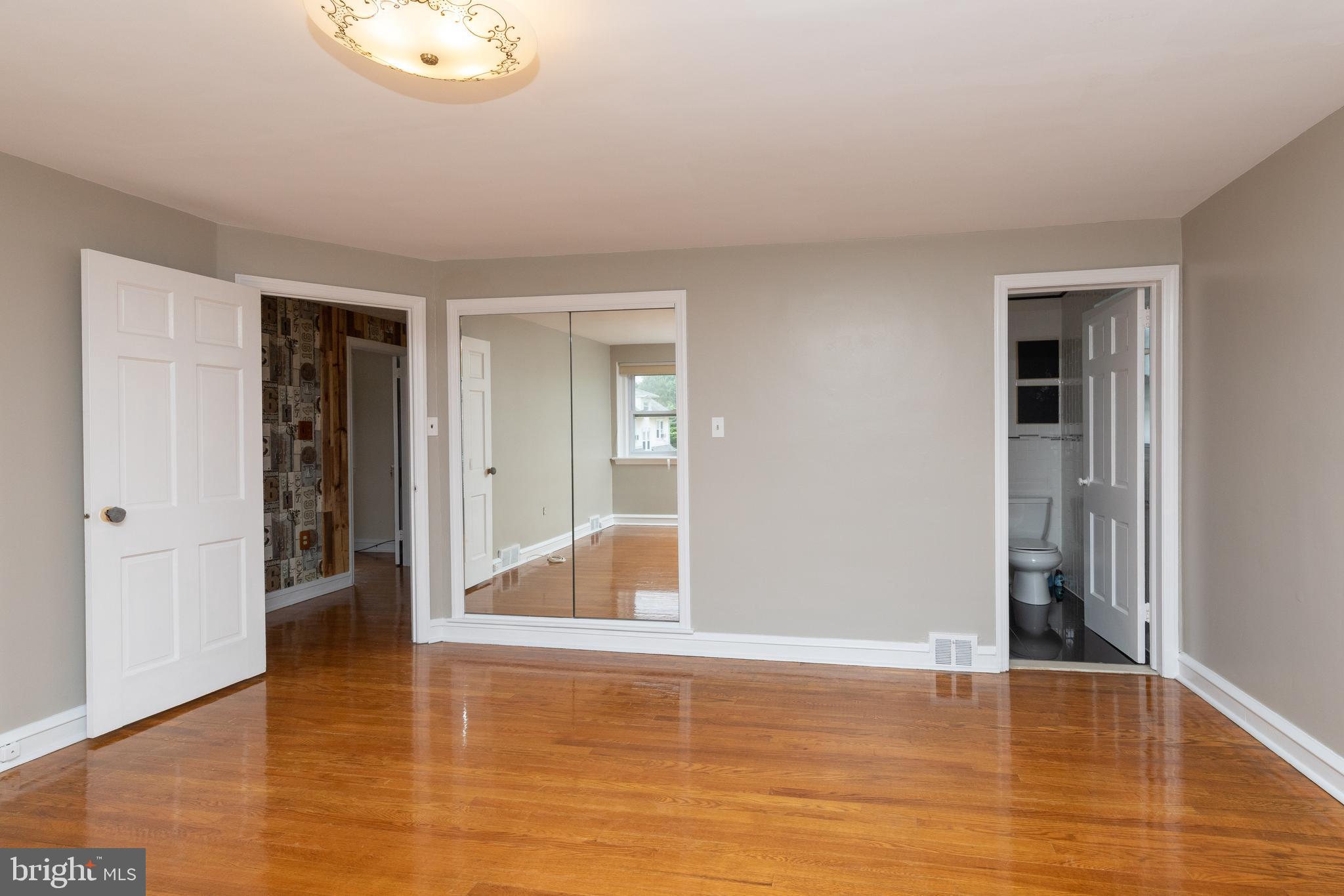 BEVERLY HILLS - Residential