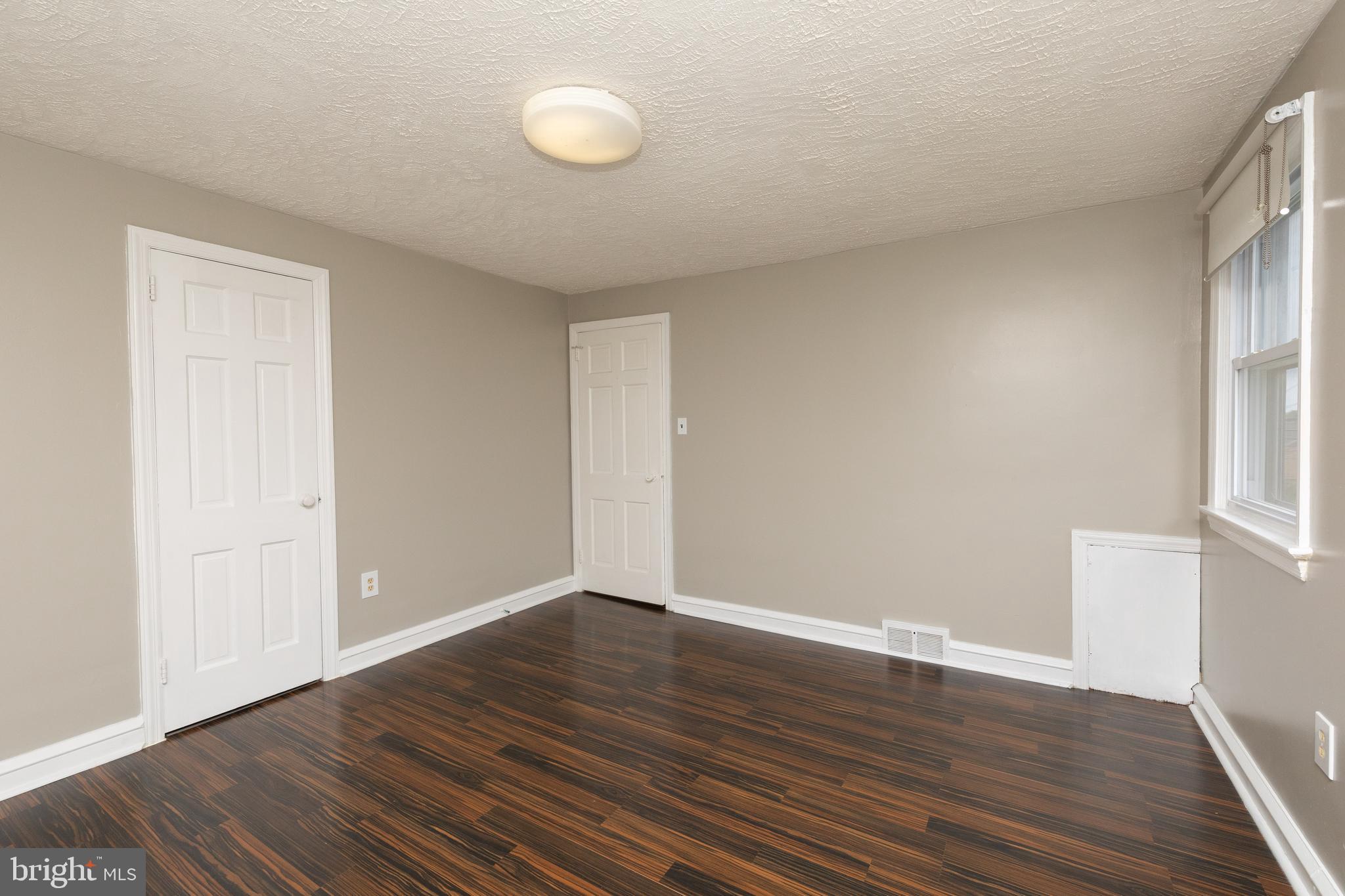 BEVERLY HILLS - Residential