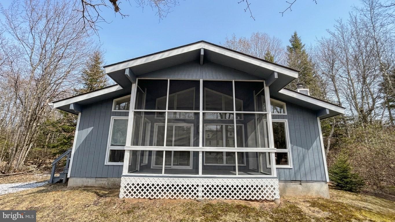 POCONO COUNTRY PLACE - Residential