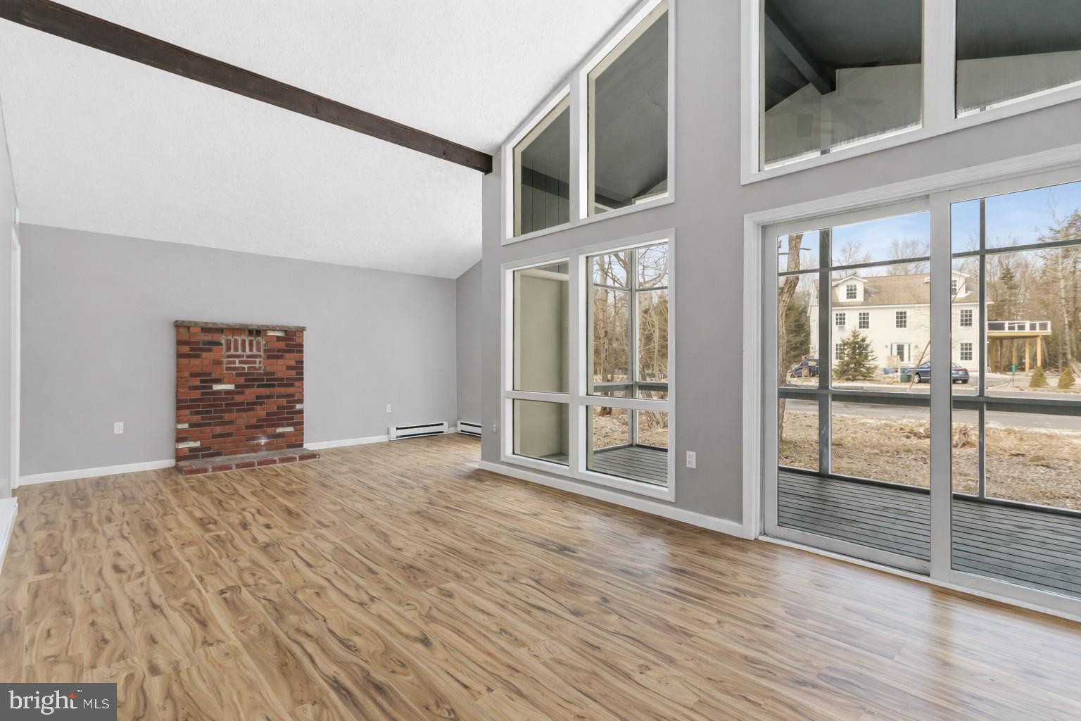 POCONO COUNTRY PLACE - Residential