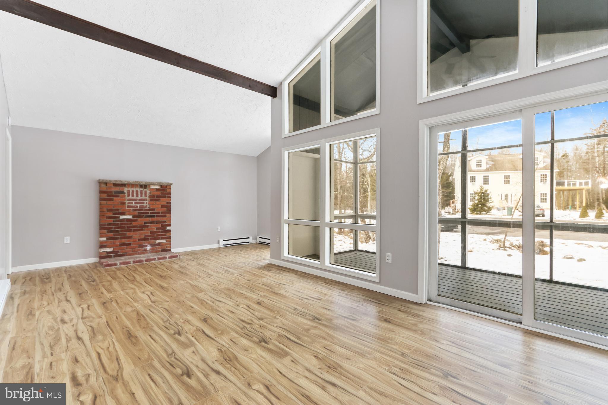 POCONO COUNTRY PLACE - Residential