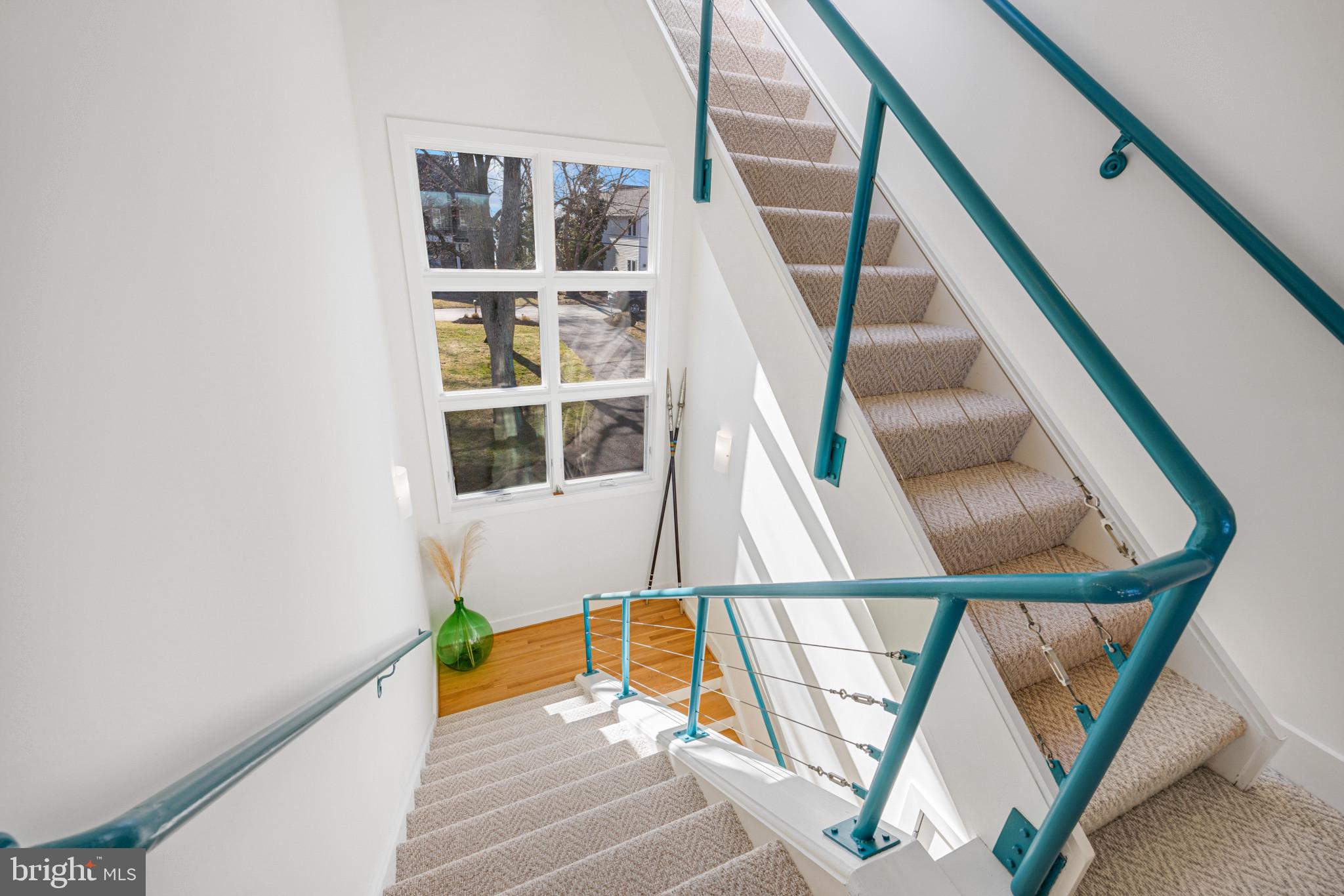 OAKWOOD - Residential