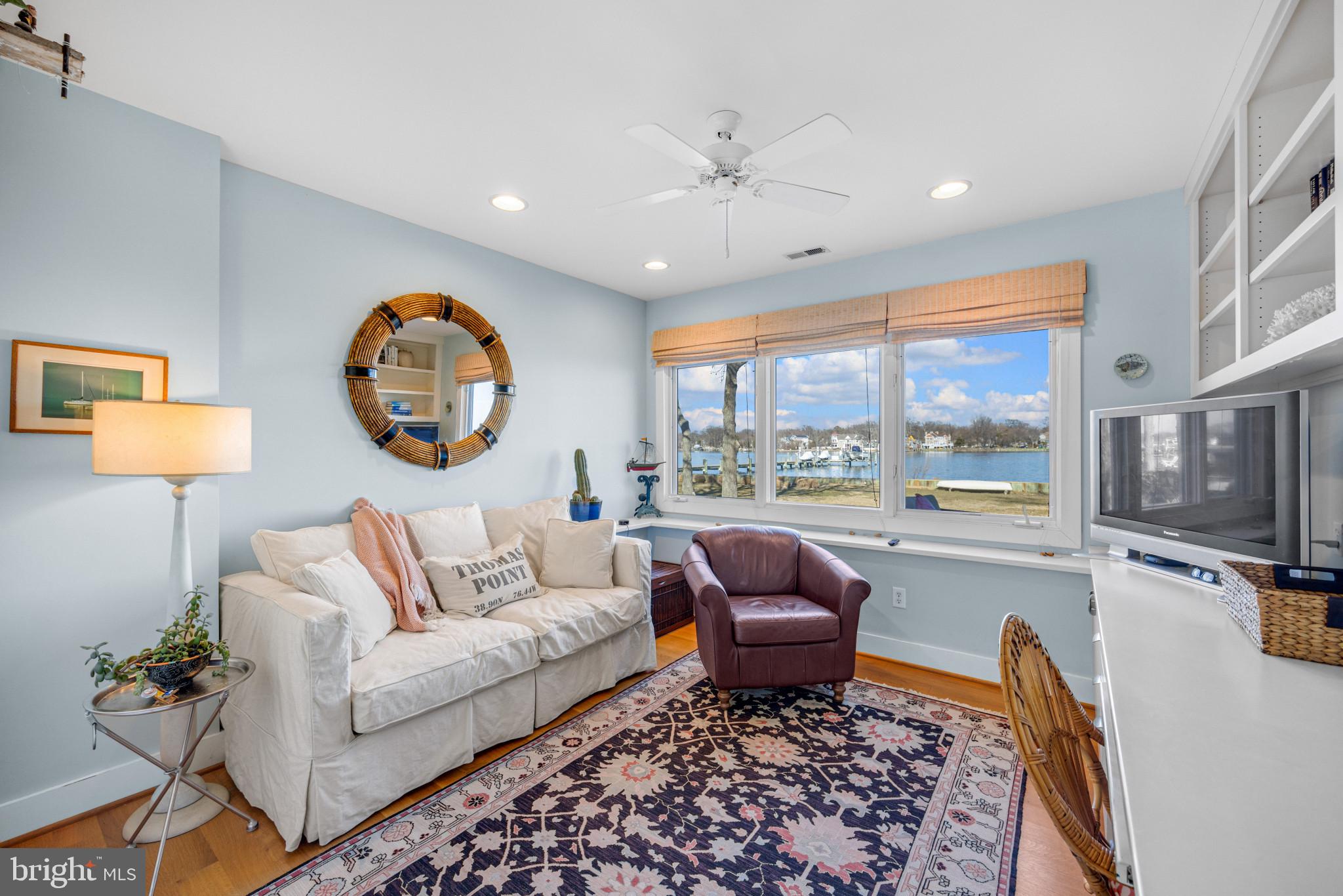 OAKWOOD - Residential