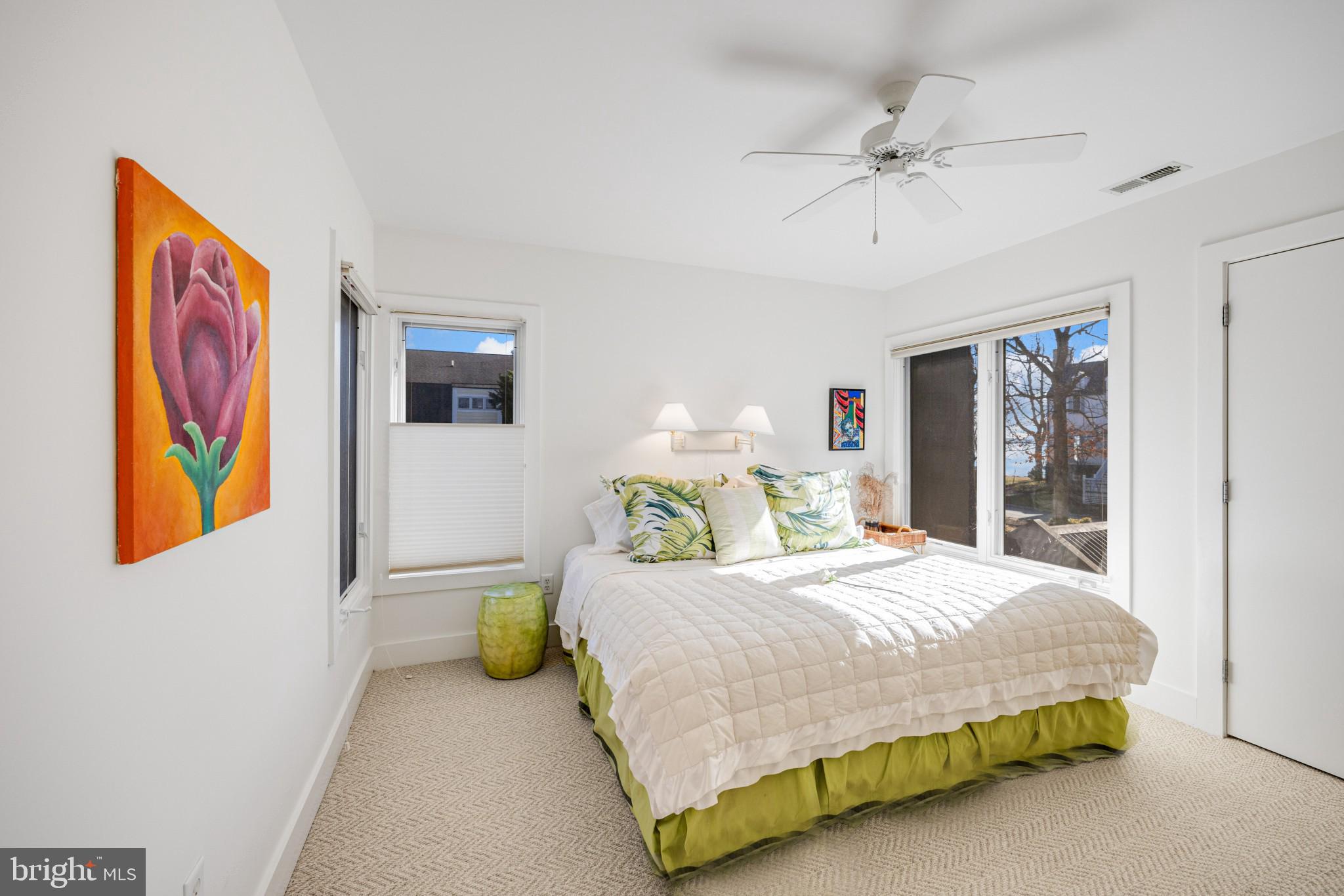 OAKWOOD - Residential