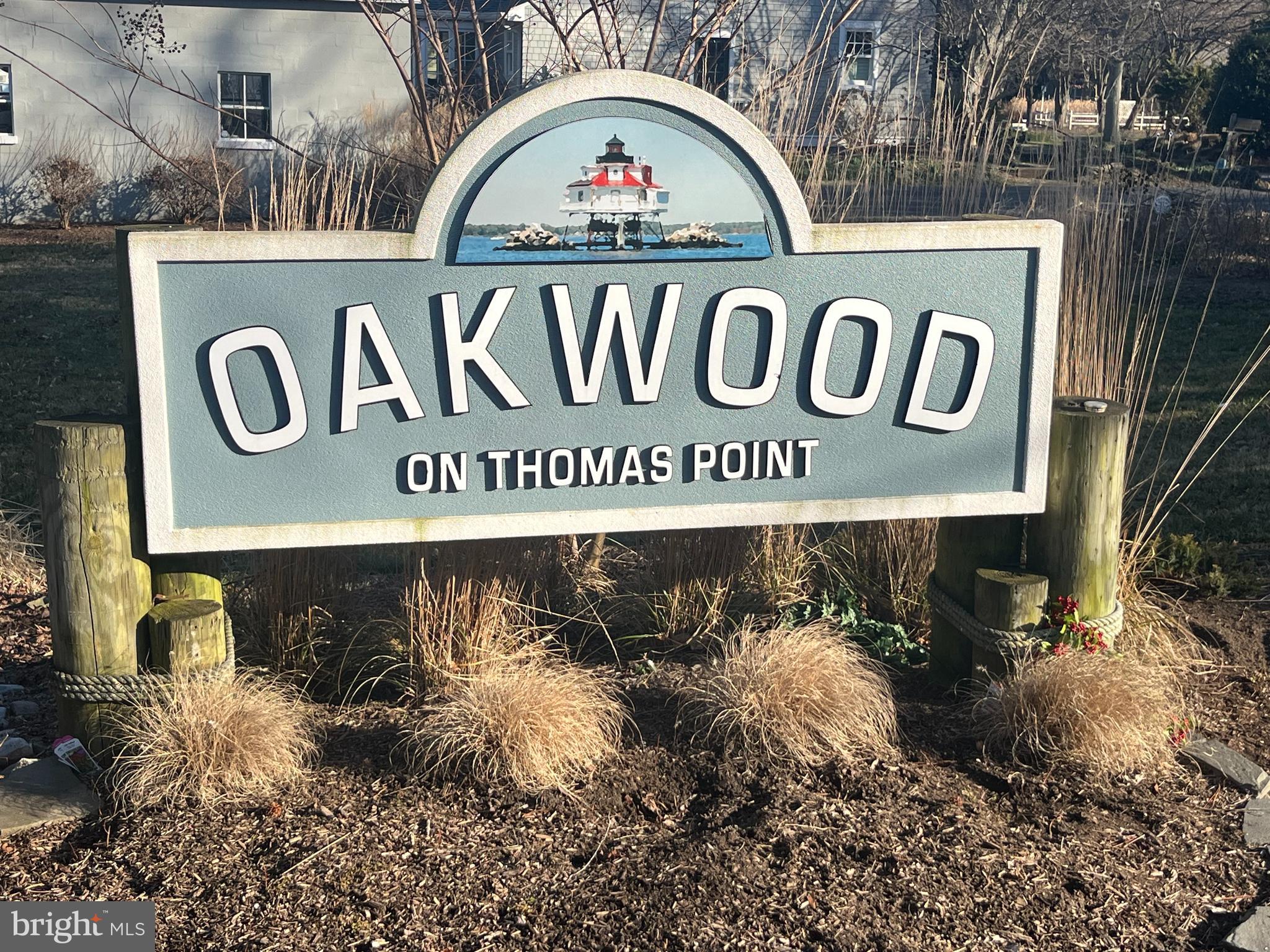 OAKWOOD - Residential
