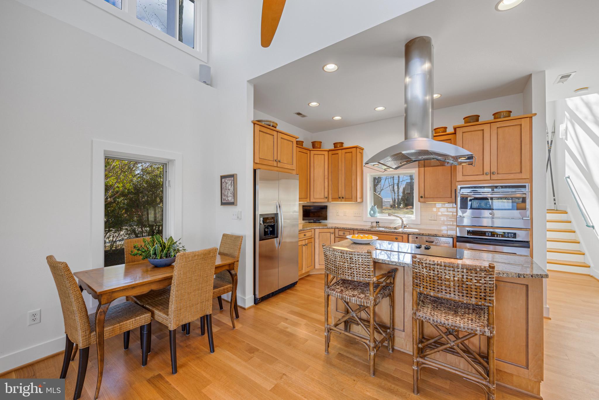 OAKWOOD - Residential