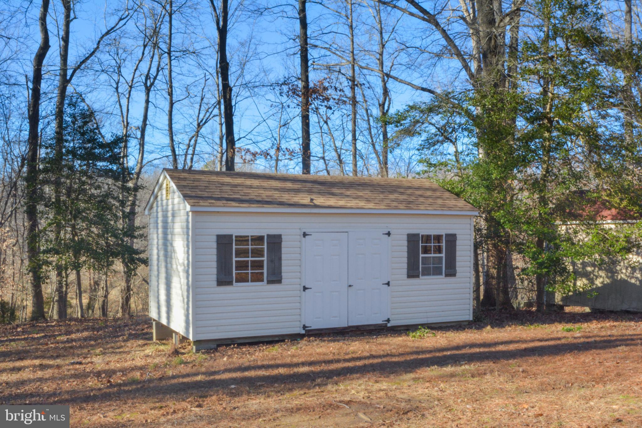 LAKE LAND OR - Residential