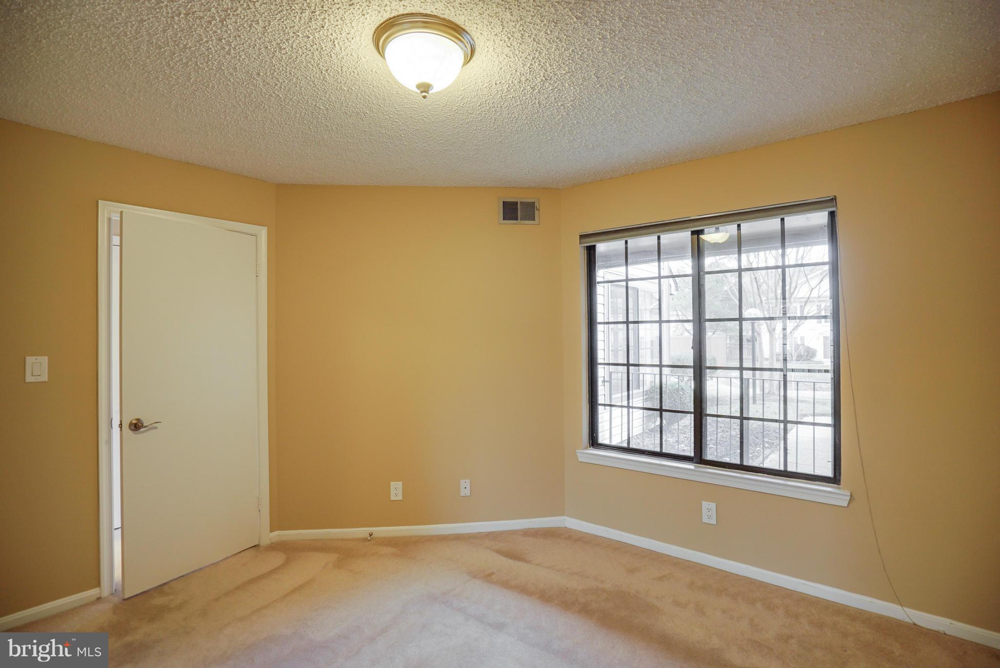 TIERS OF MANCHESTER LAKES - Residential