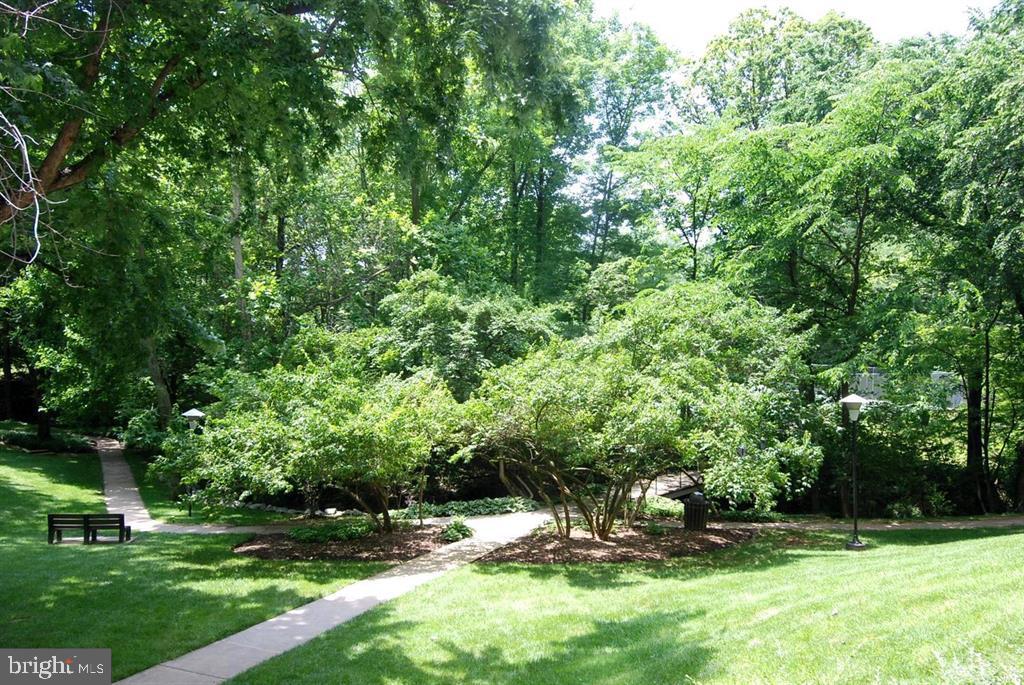 GROSVENOR PARK - Residential Lease