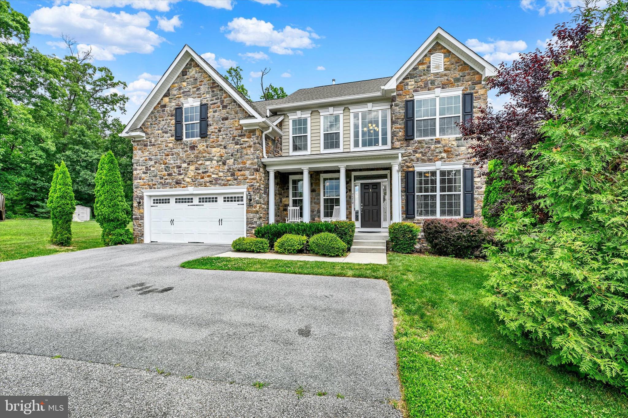 7510 LEAFY TREE LANE