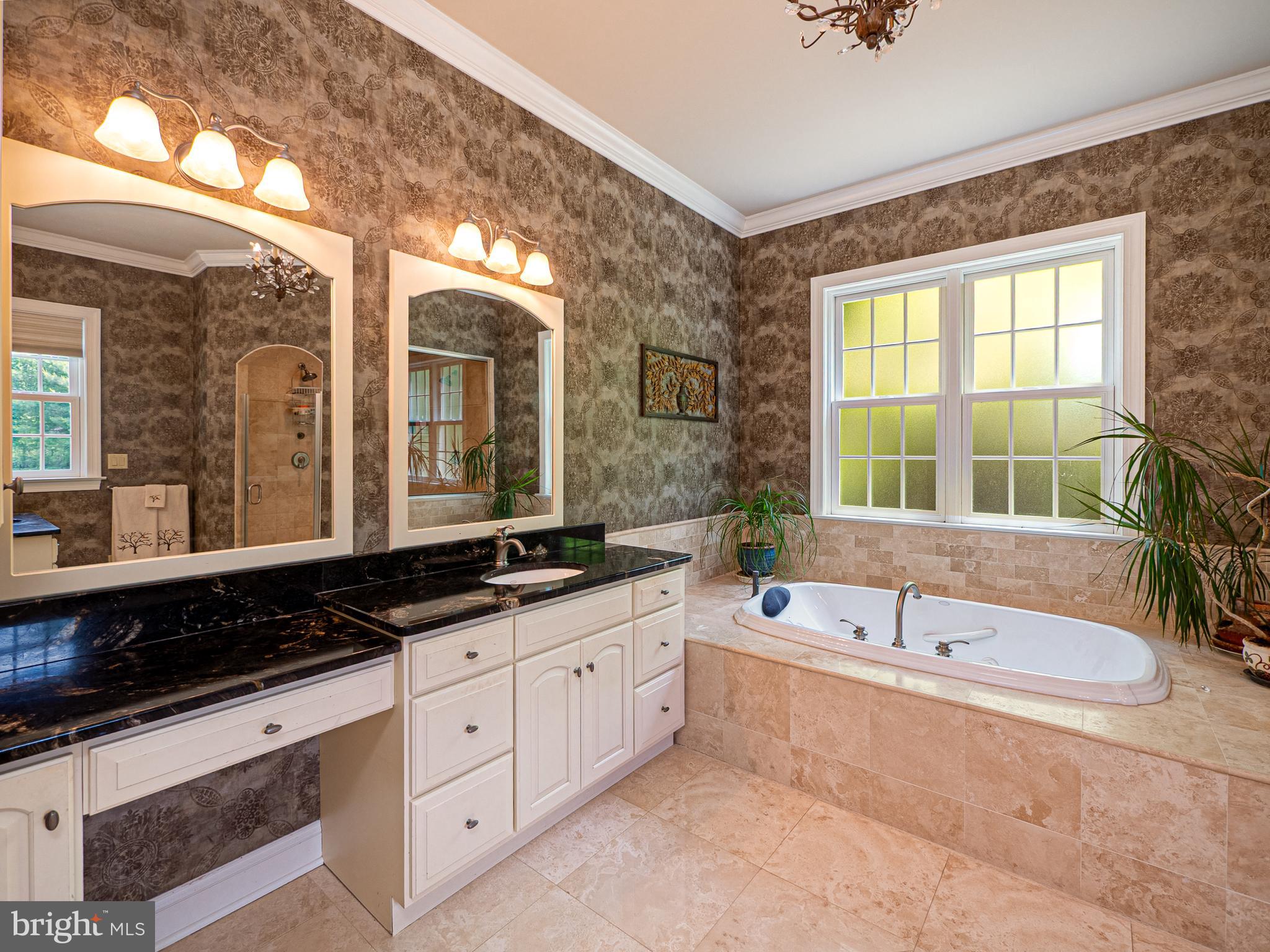 BLUE RIDGE ESTATES W - Residential