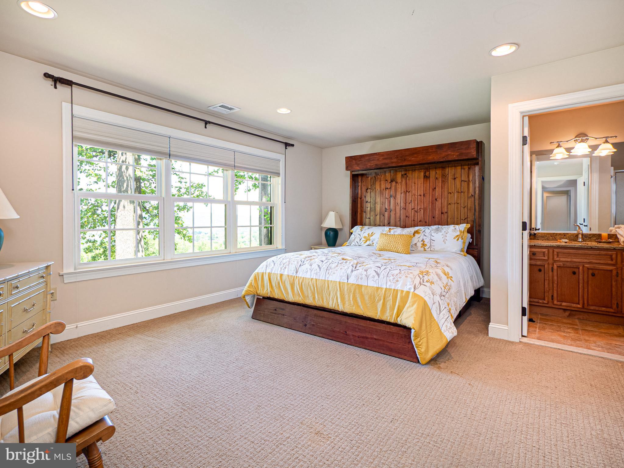 BLUE RIDGE ESTATES W - Residential