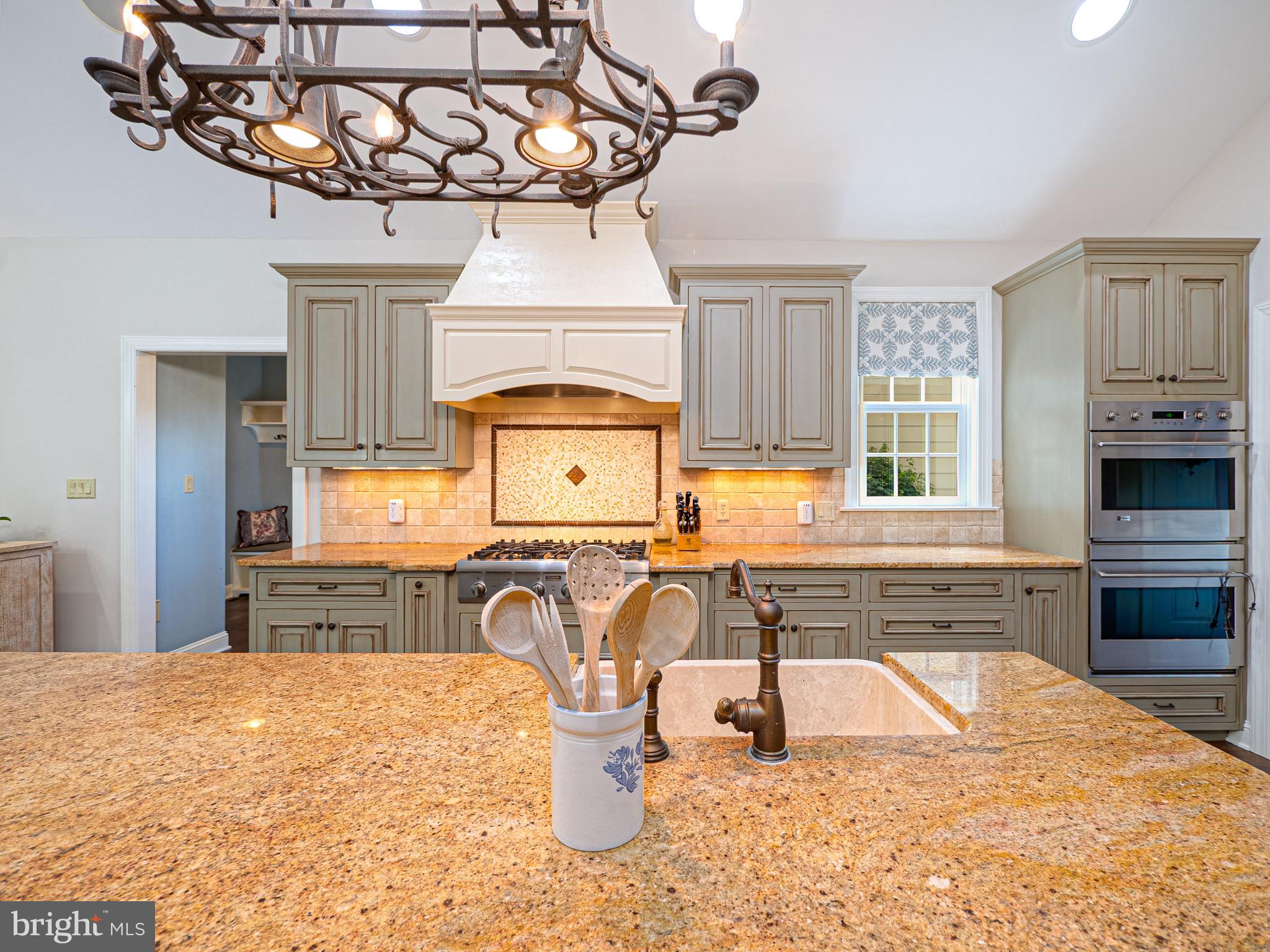 BLUE RIDGE ESTATES W - Residential