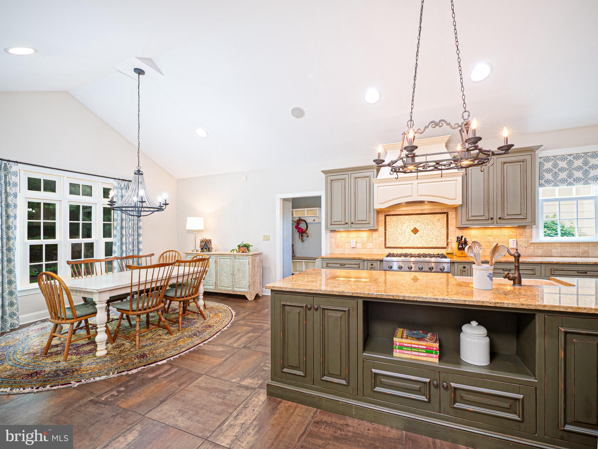 BLUE RIDGE ESTATES W - Residential