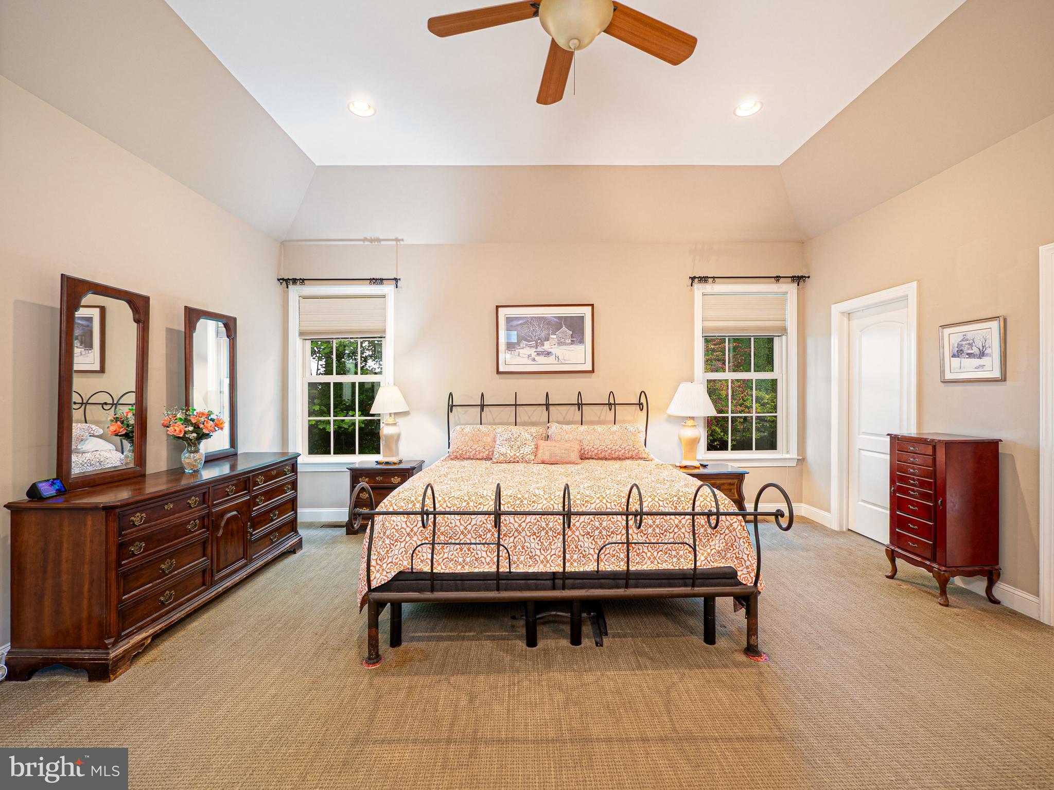 BLUE RIDGE ESTATES W - Residential