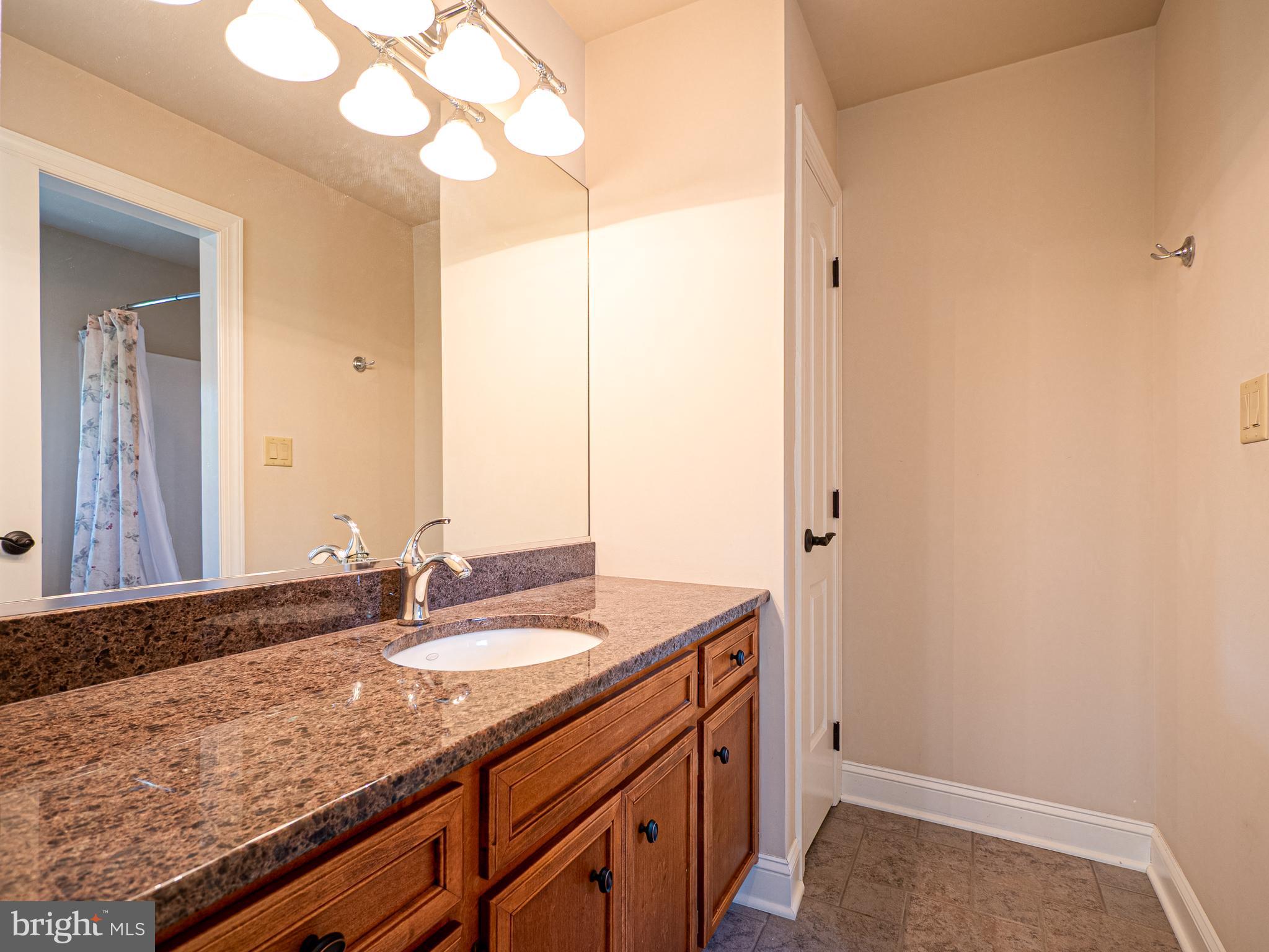 BLUE RIDGE ESTATES W - Residential