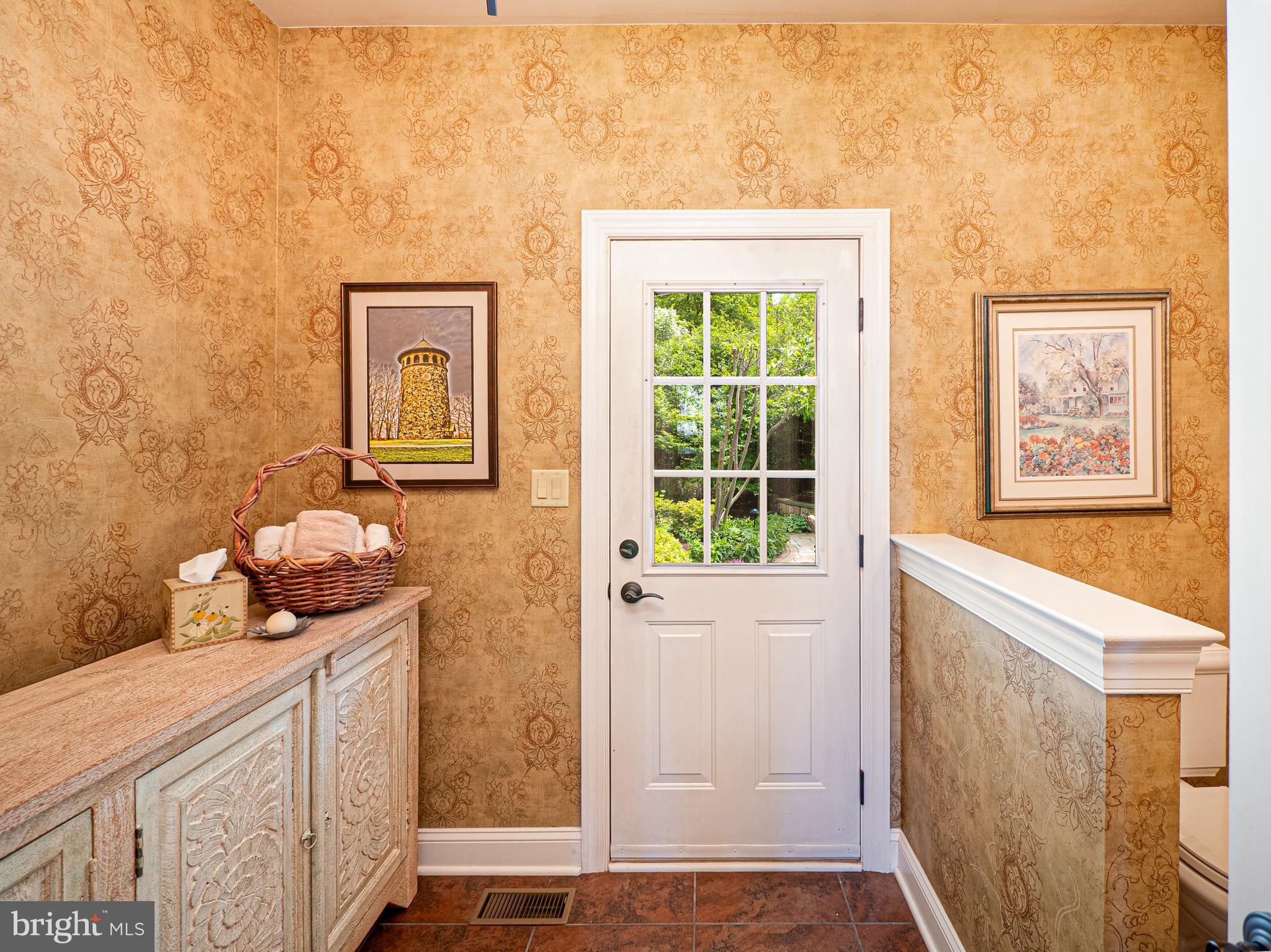 BLUE RIDGE ESTATES W - Residential