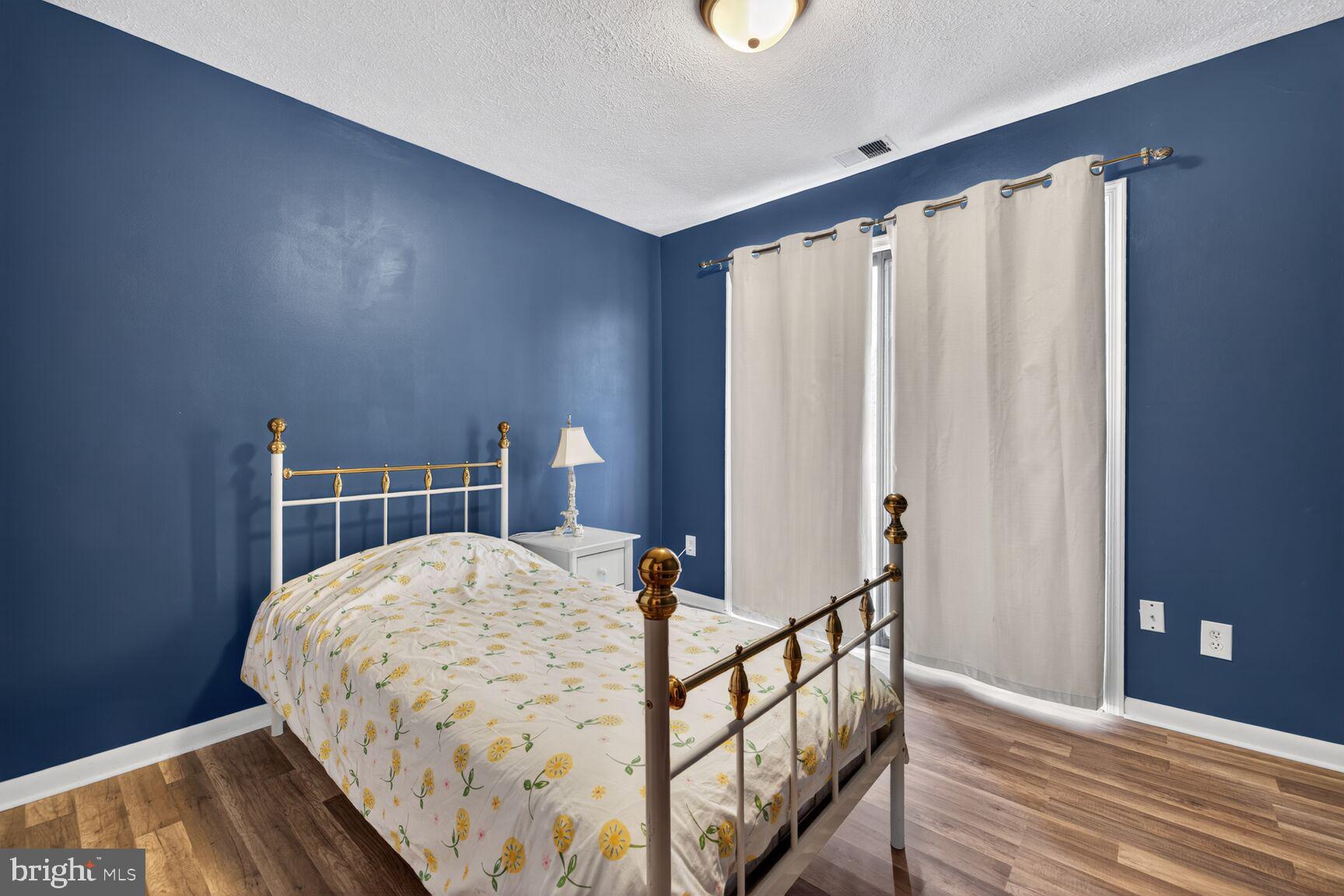 GAITHERSBURG - Residential