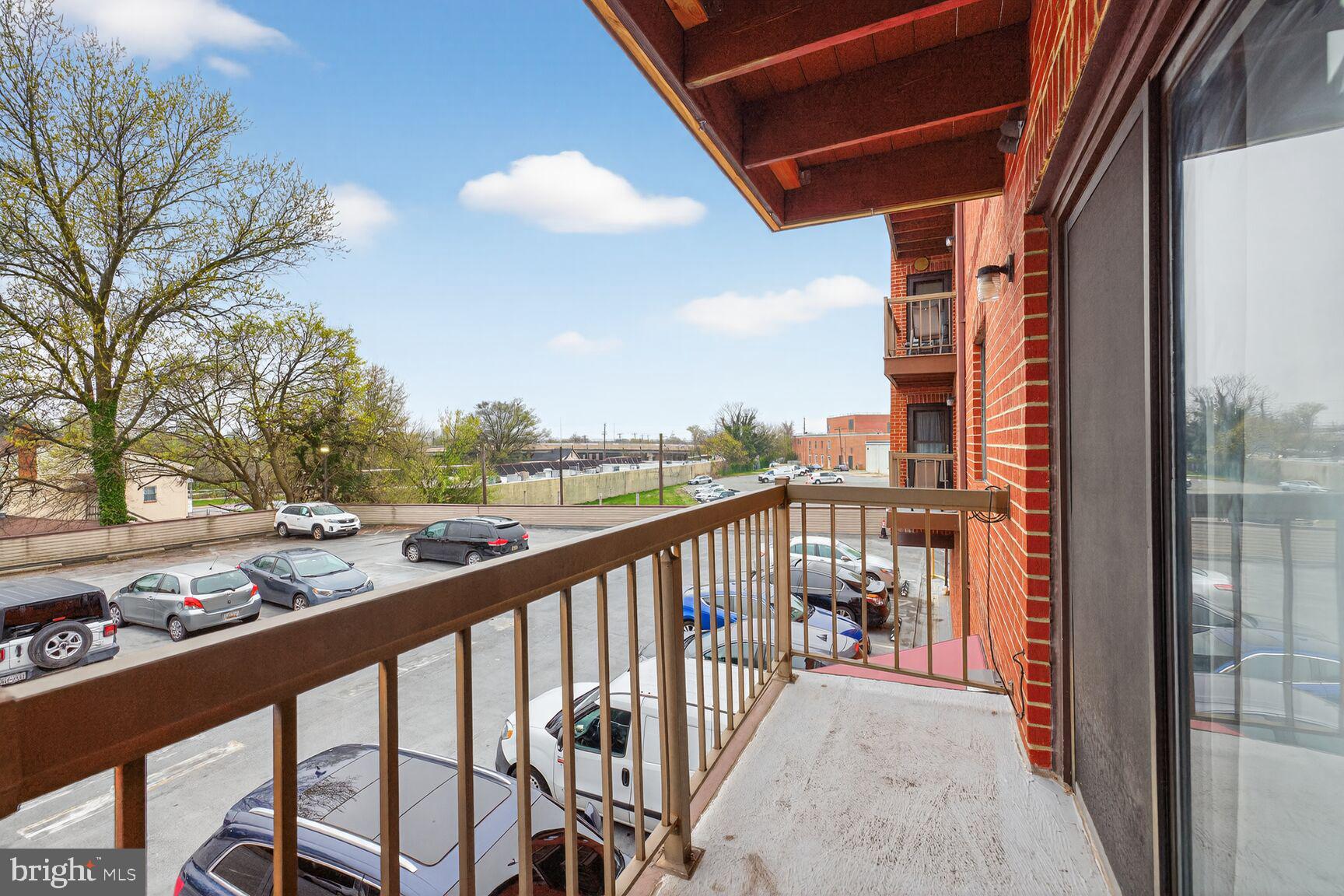 GAITHERSBURG - Residential