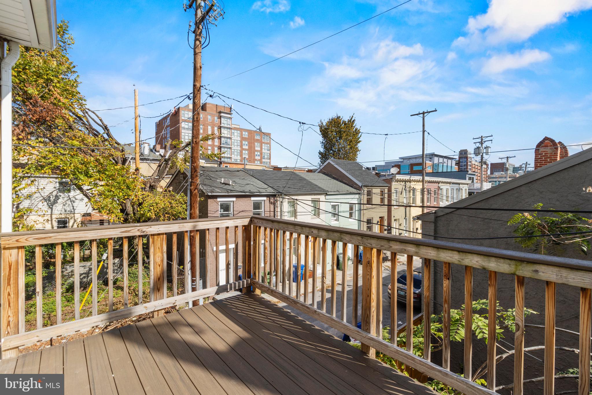 HOLLINS MARKET - Residential