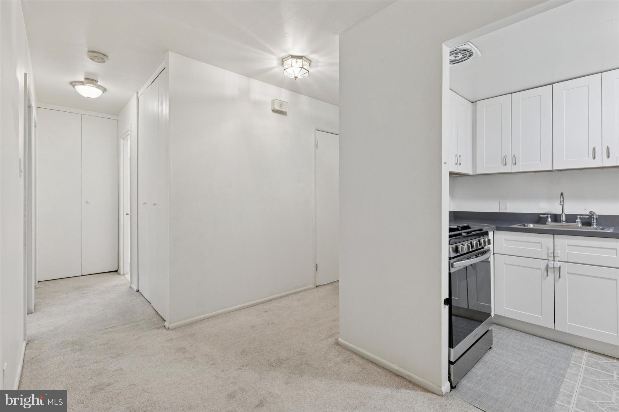 GLENHARDIE CONDOS - Residential Lease