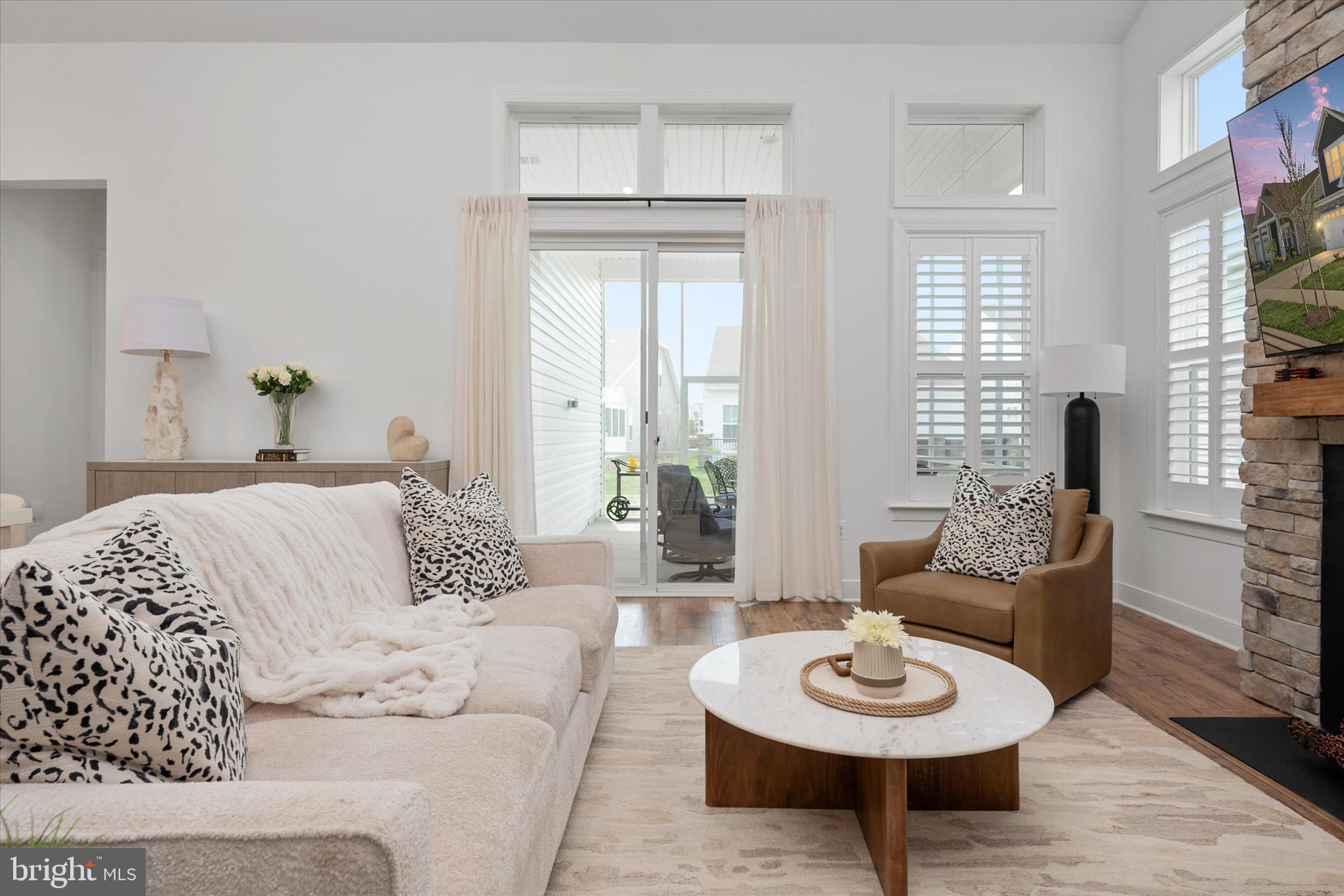 FOUR SEASONS AT KENT ISLAND - Residential