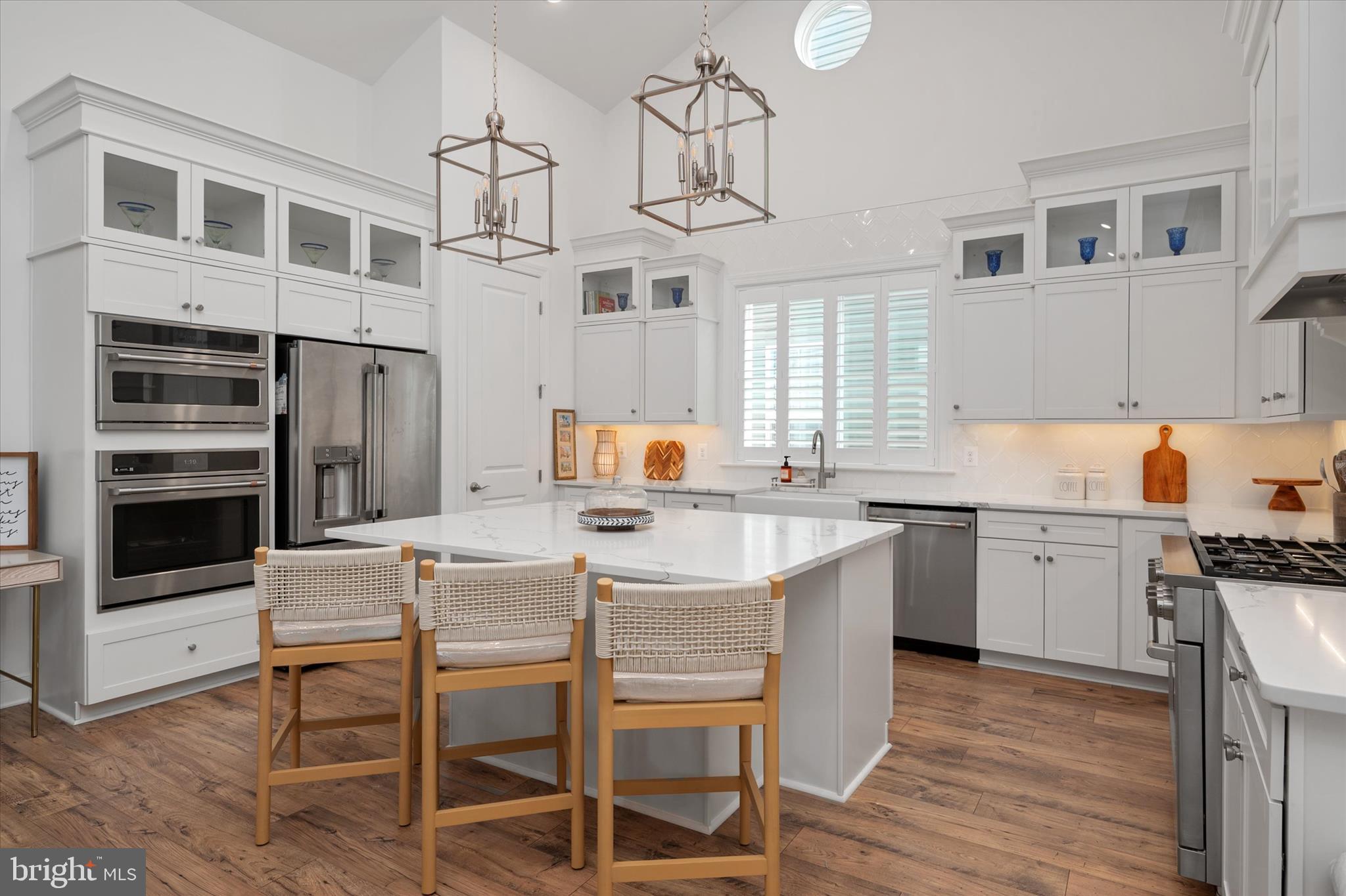 FOUR SEASONS AT KENT ISLAND - Residential