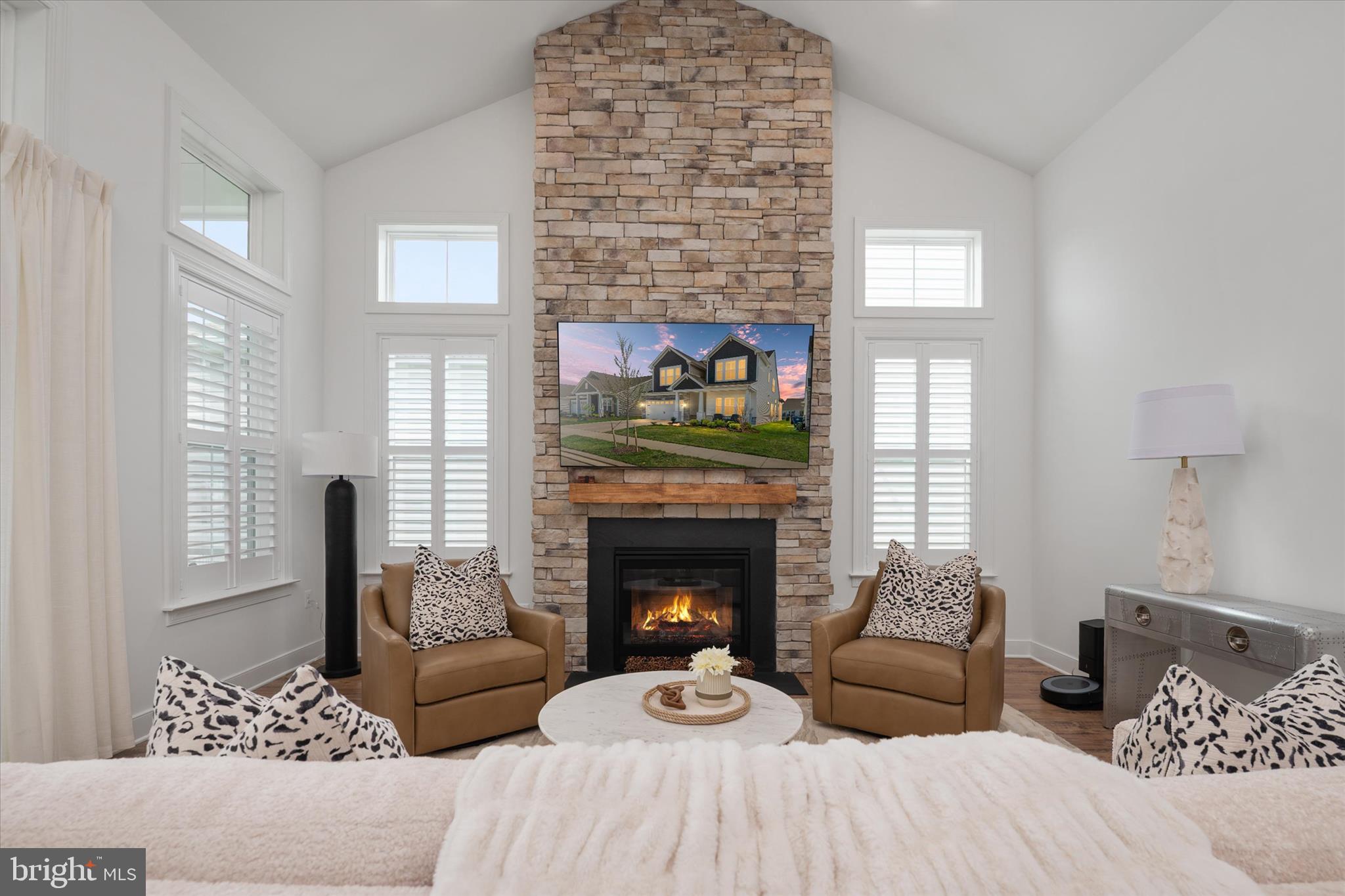 FOUR SEASONS AT KENT ISLAND - Residential