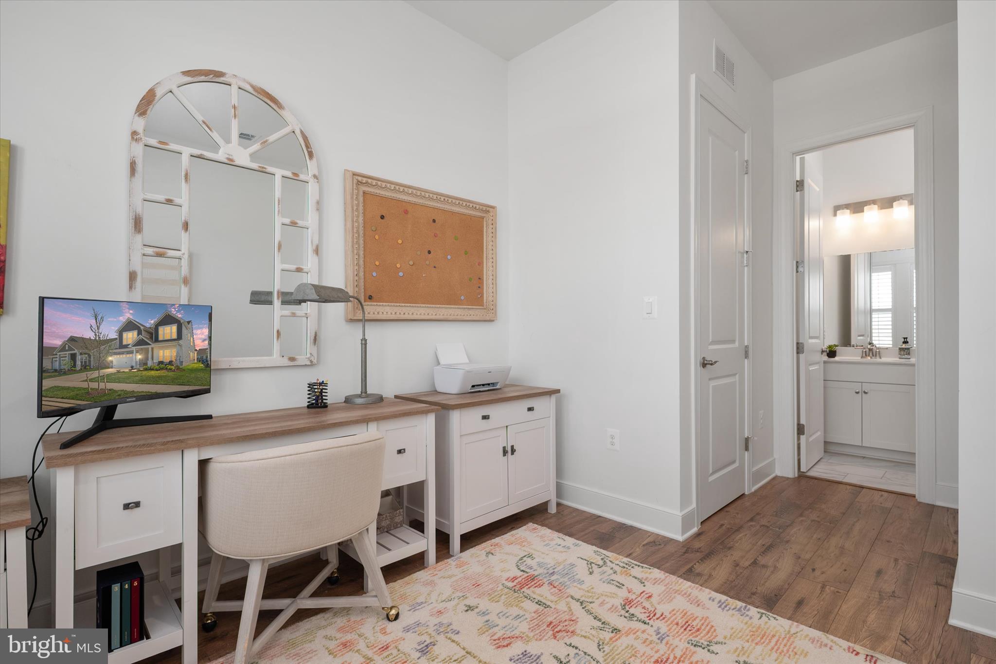 FOUR SEASONS AT KENT ISLAND - Residential