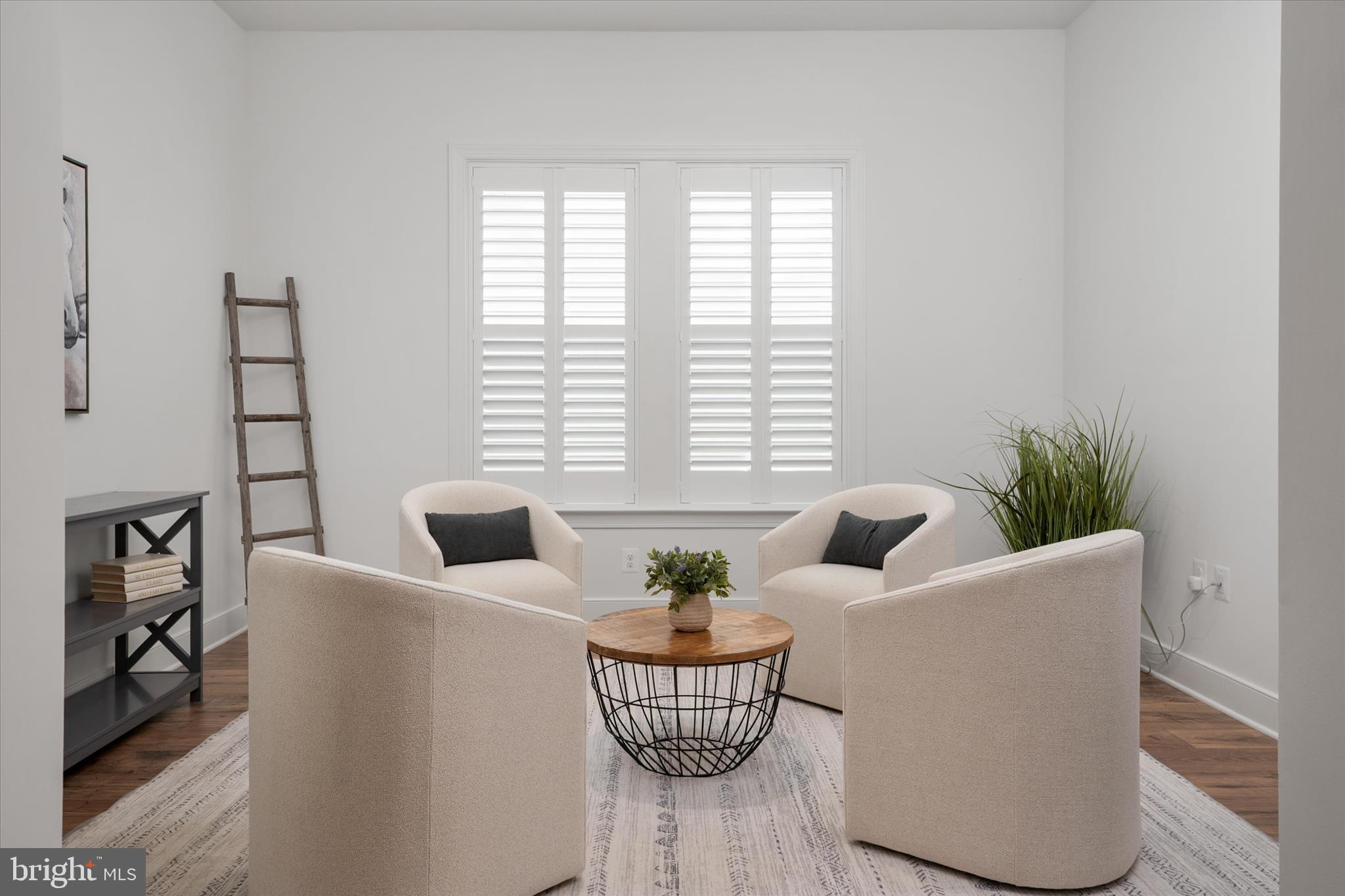 FOUR SEASONS AT KENT ISLAND - Residential