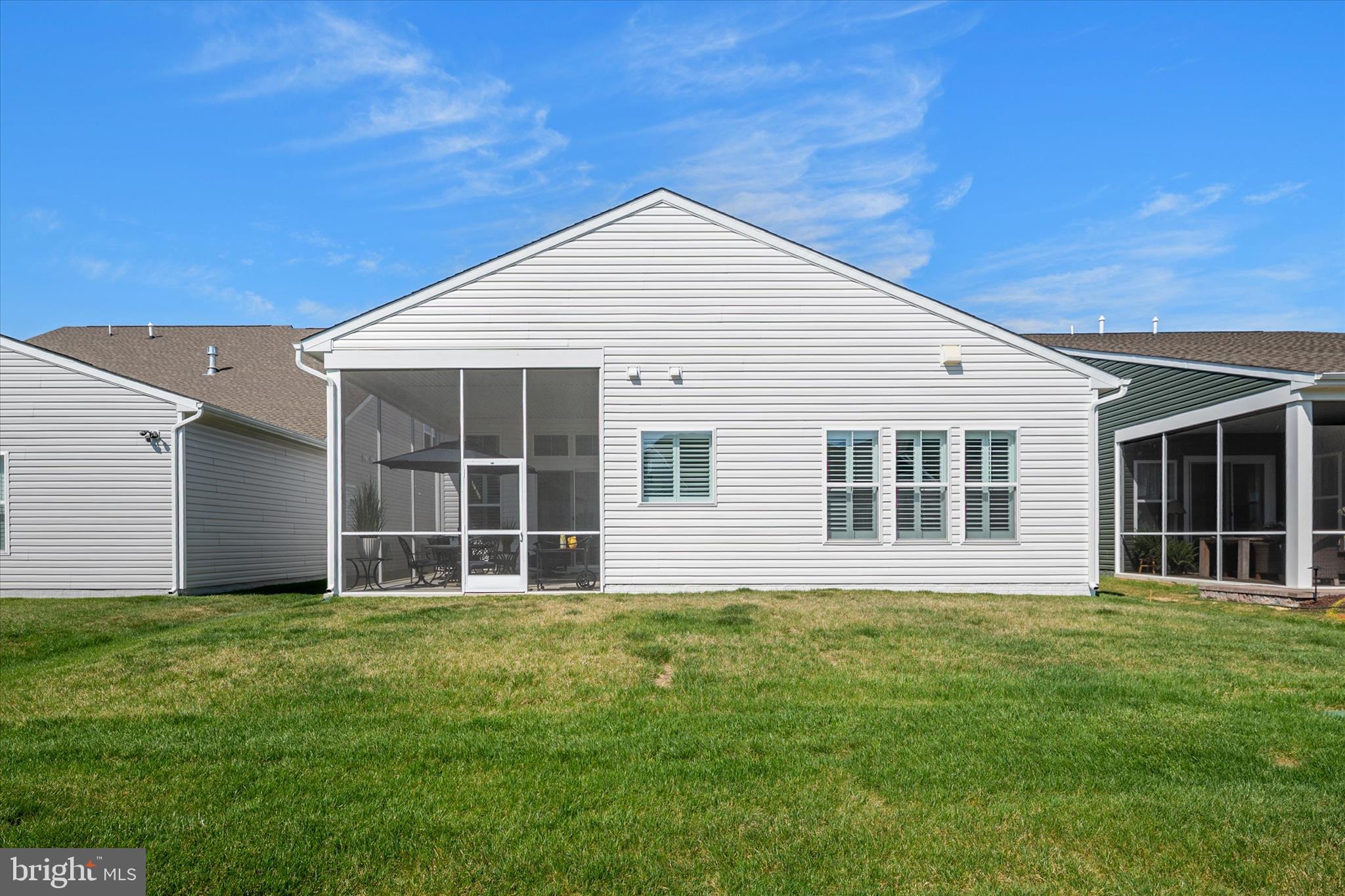 FOUR SEASONS AT KENT ISLAND - Residential