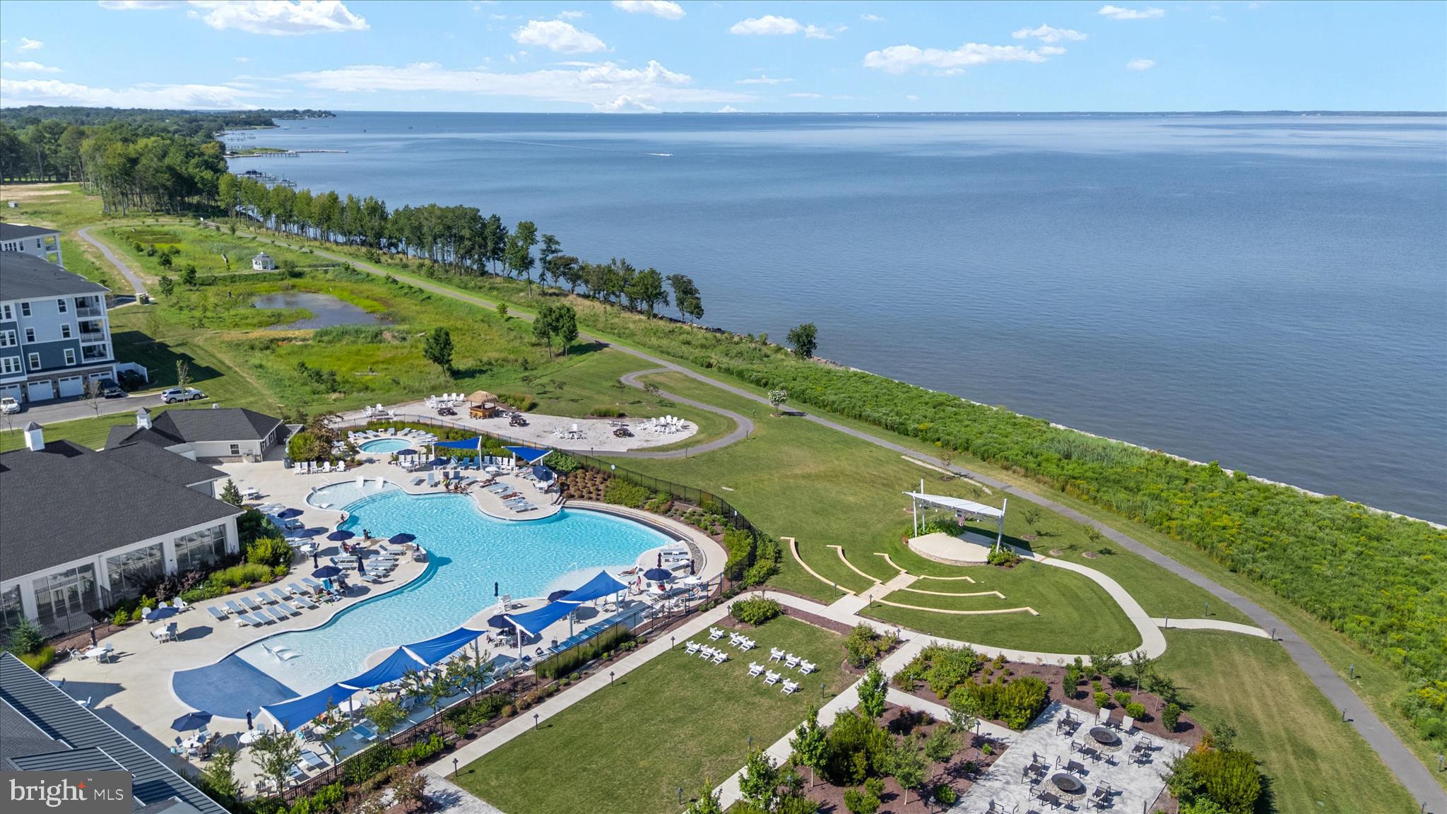 FOUR SEASONS AT KENT ISLAND - Residential