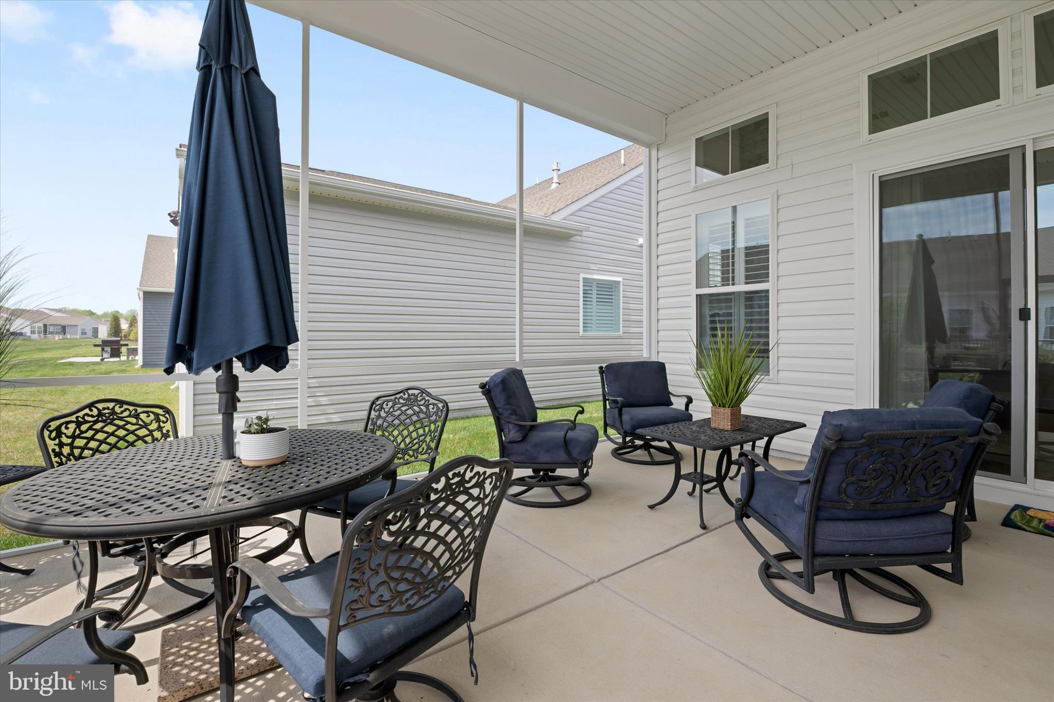 FOUR SEASONS AT KENT ISLAND - Residential