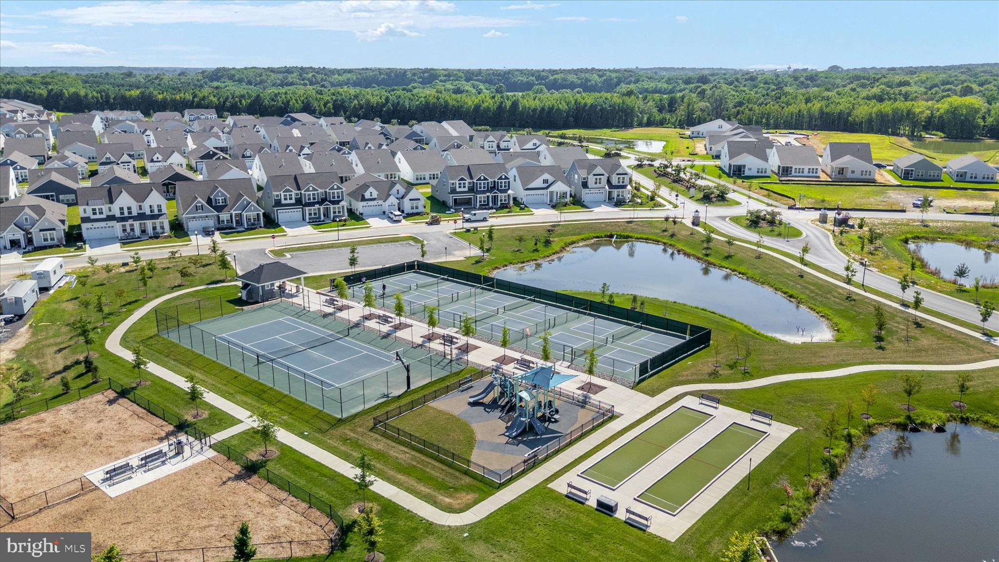 FOUR SEASONS AT KENT ISLAND - Residential