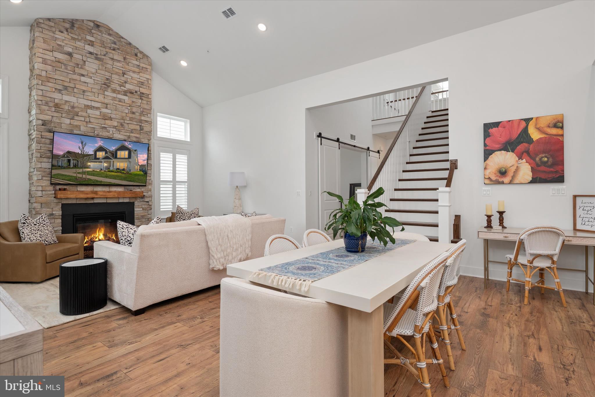 FOUR SEASONS AT KENT ISLAND - Residential