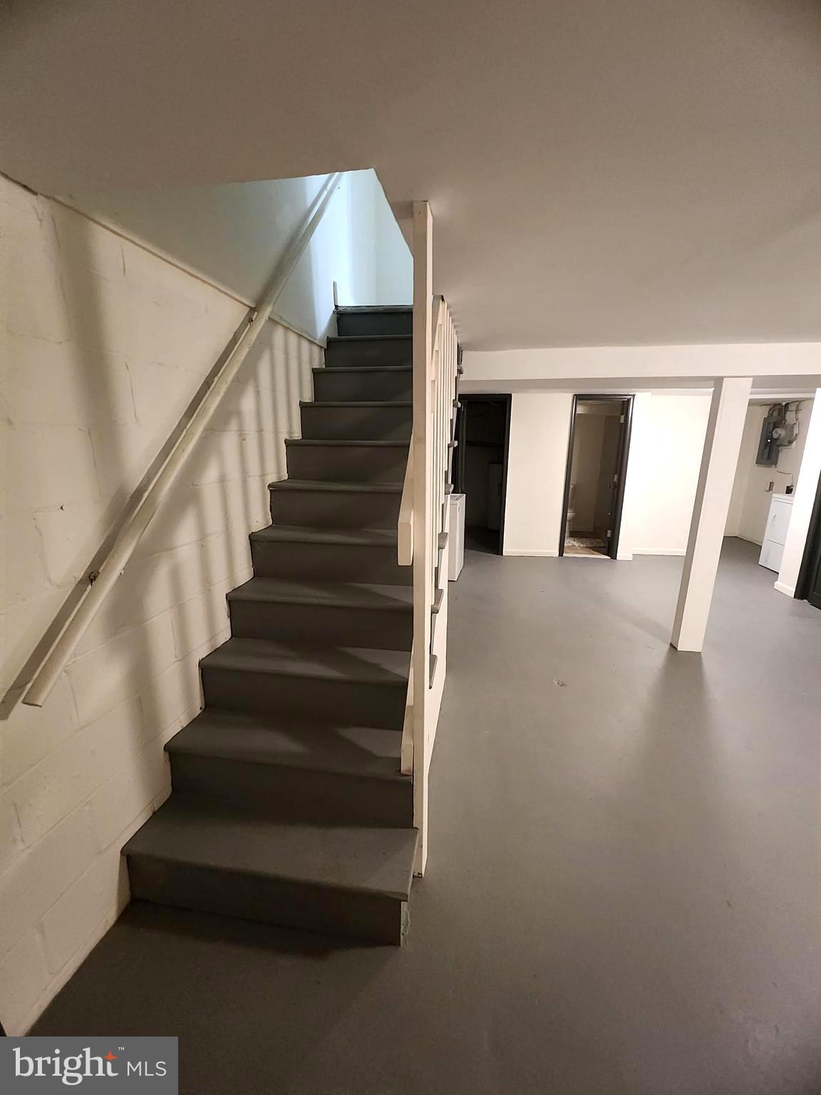 DUNDALK - Residential Lease