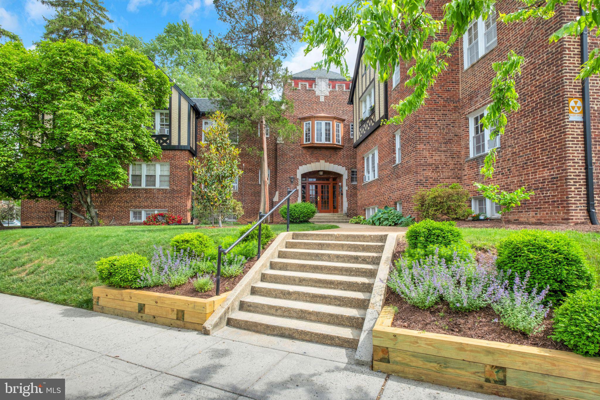 PETWORTH - Residential