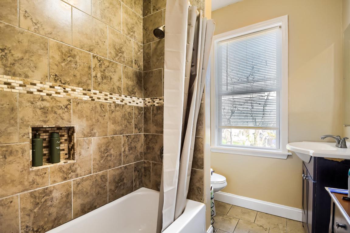 FAIRMOUNT PARK - Residential