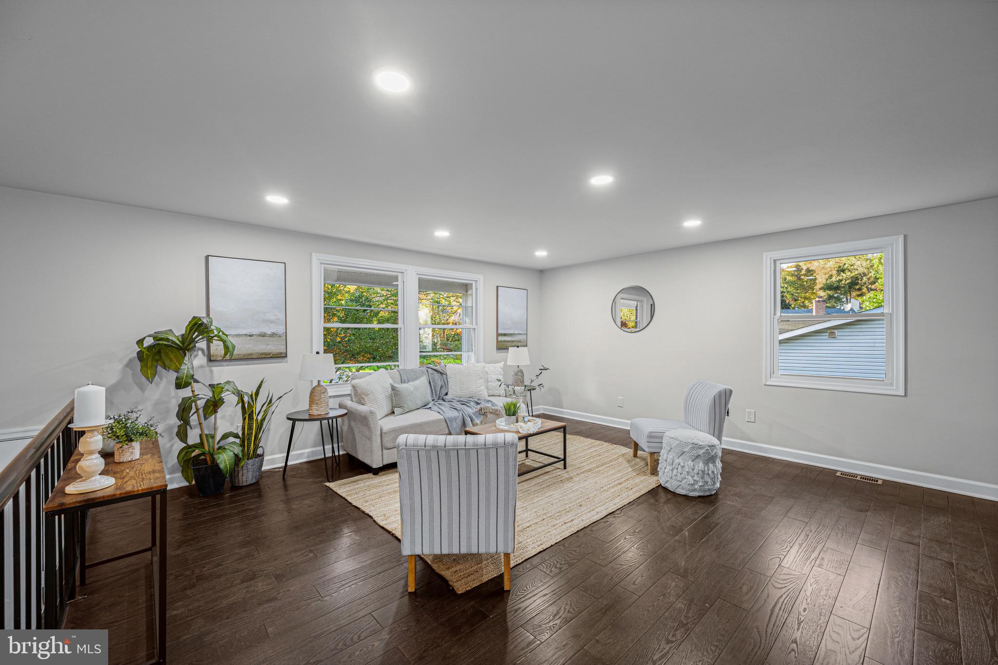 RUNNING BROOK - Residential