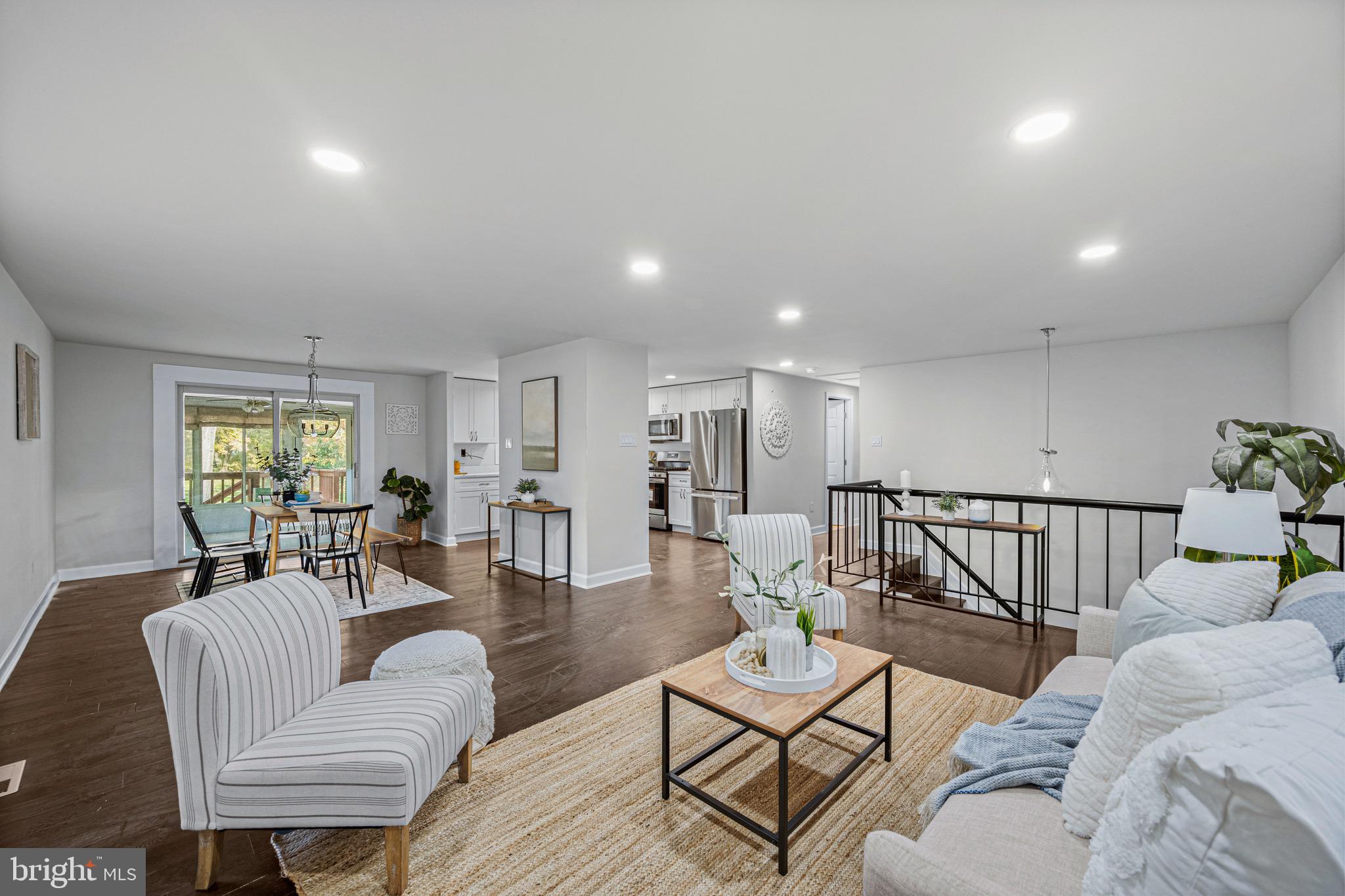 RUNNING BROOK - Residential